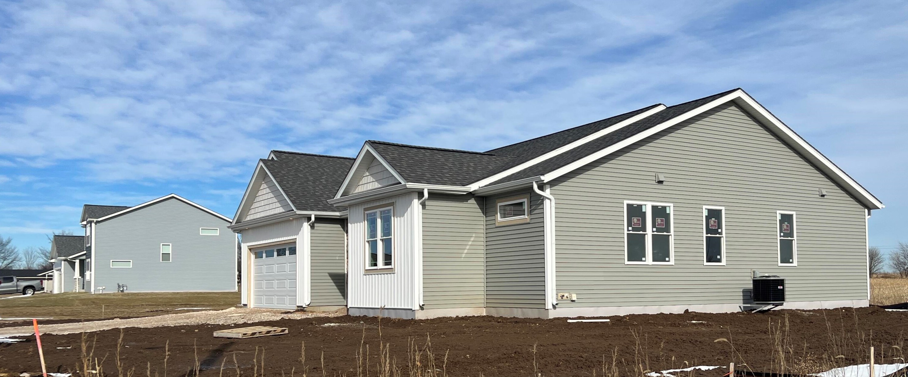364 Crestview Ln, Lake Mills, WI 53551