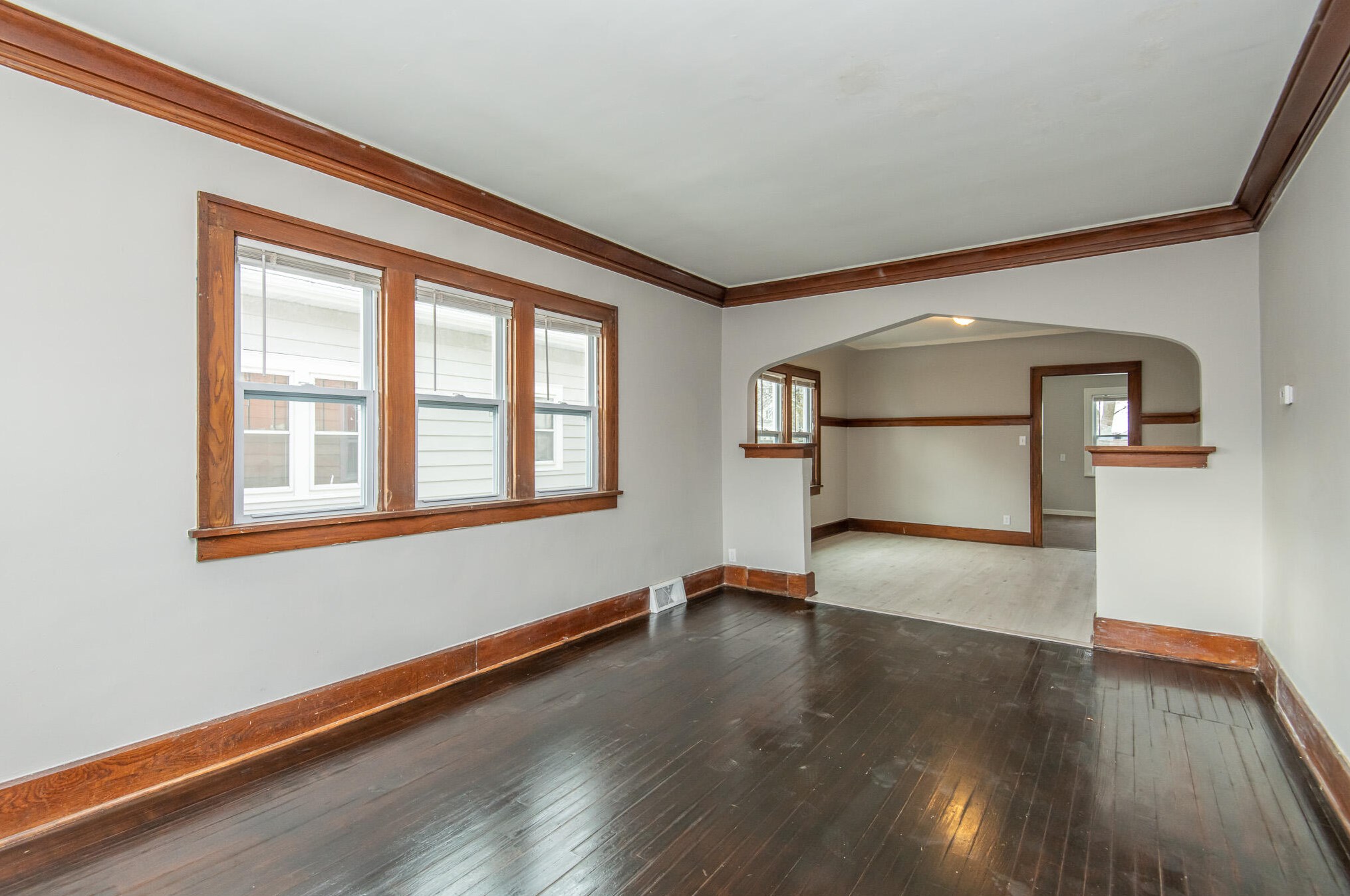 2016 Marquette St, Racine WI  53402-4640 exterior