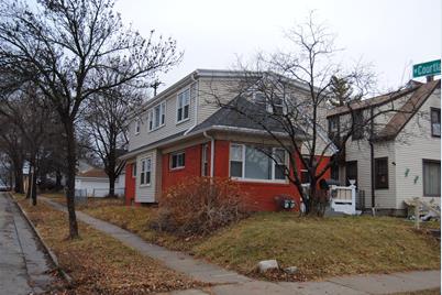 4703 N 35th St - Photo 1