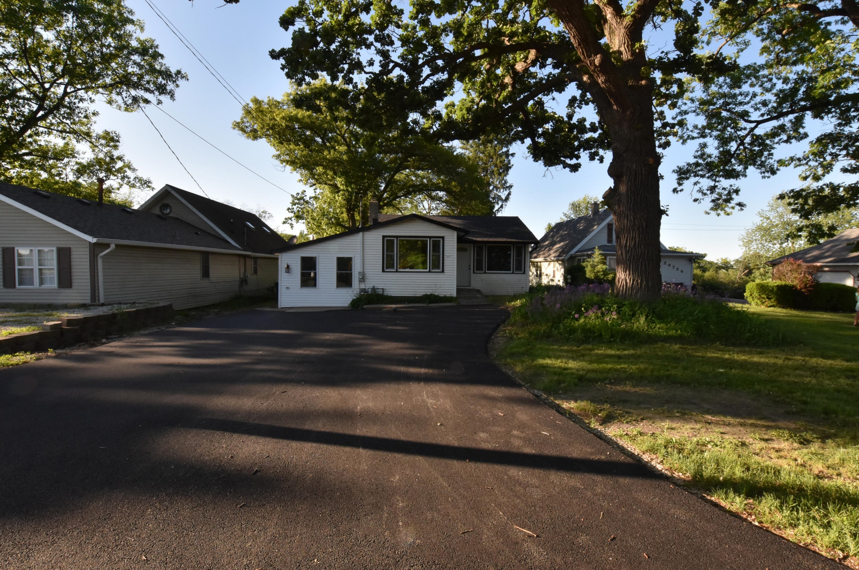 24738 74th St, Paddock Lake WI  53168-9739 exterior