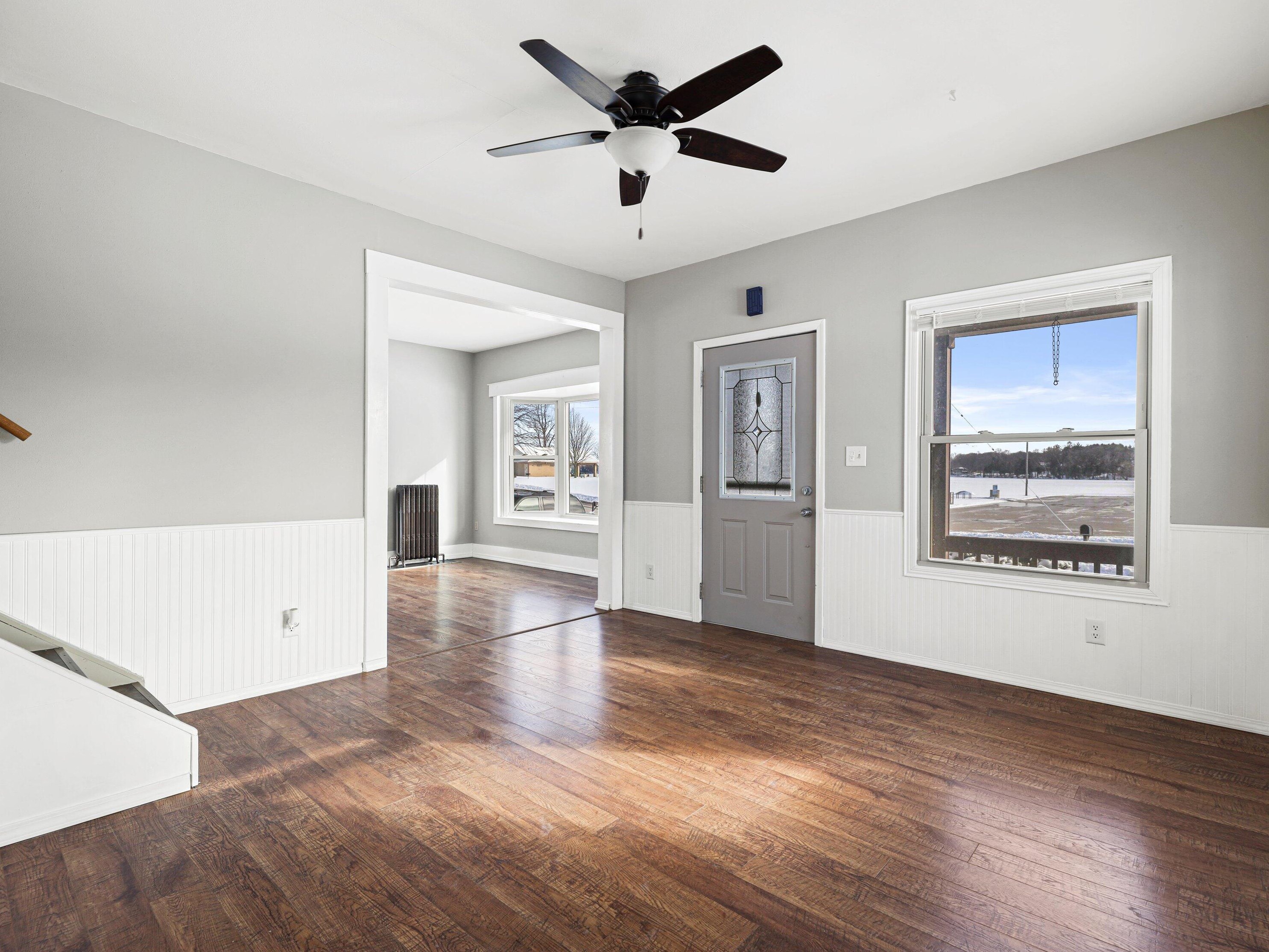 47 Russell Dr, Random Lake WI  53075-1770 exterior