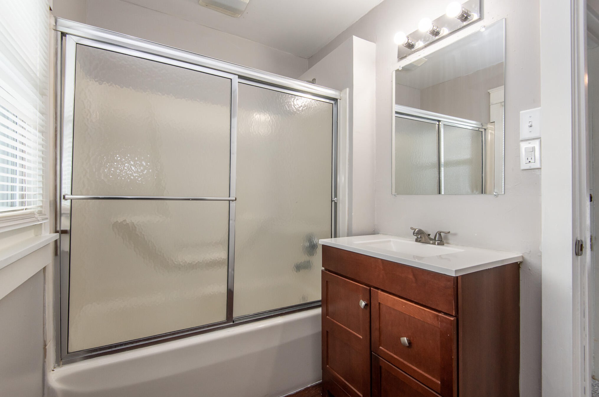 1625 Flett Ave, Racine WI  53405-3535 exterior