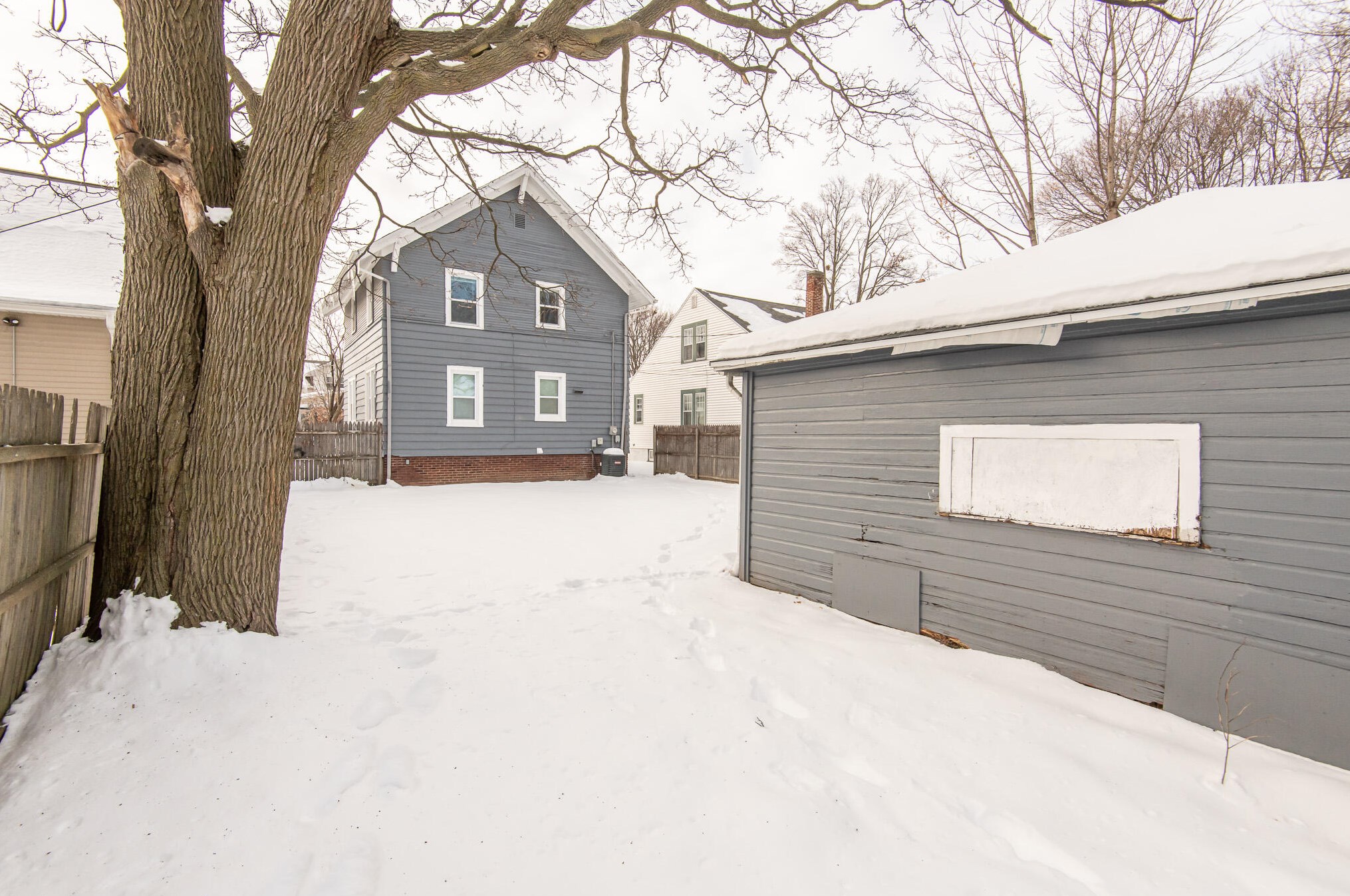 1625 Flett Ave, Racine WI  53405-3535 exterior