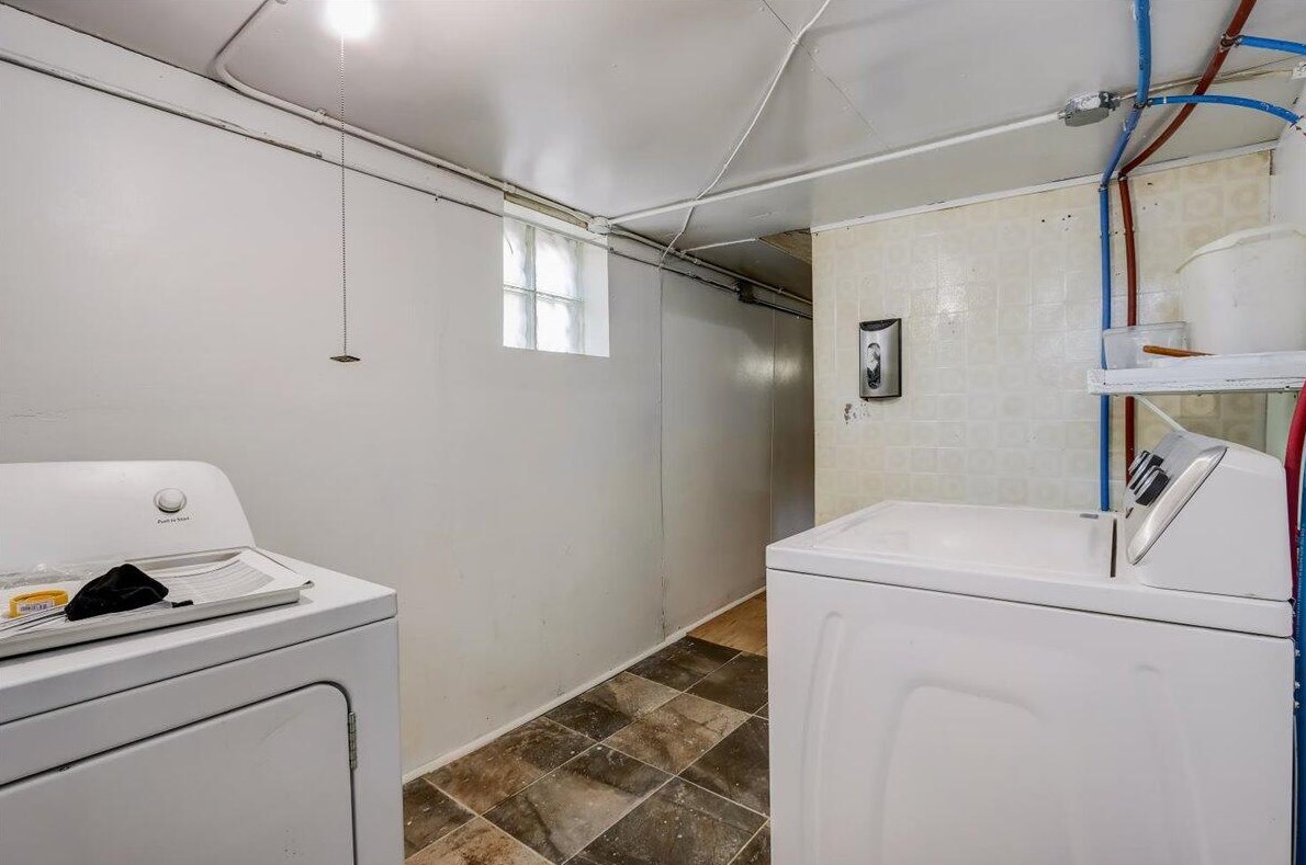 3846 Morris Ave, Cudahy WI  53110-2303 exterior