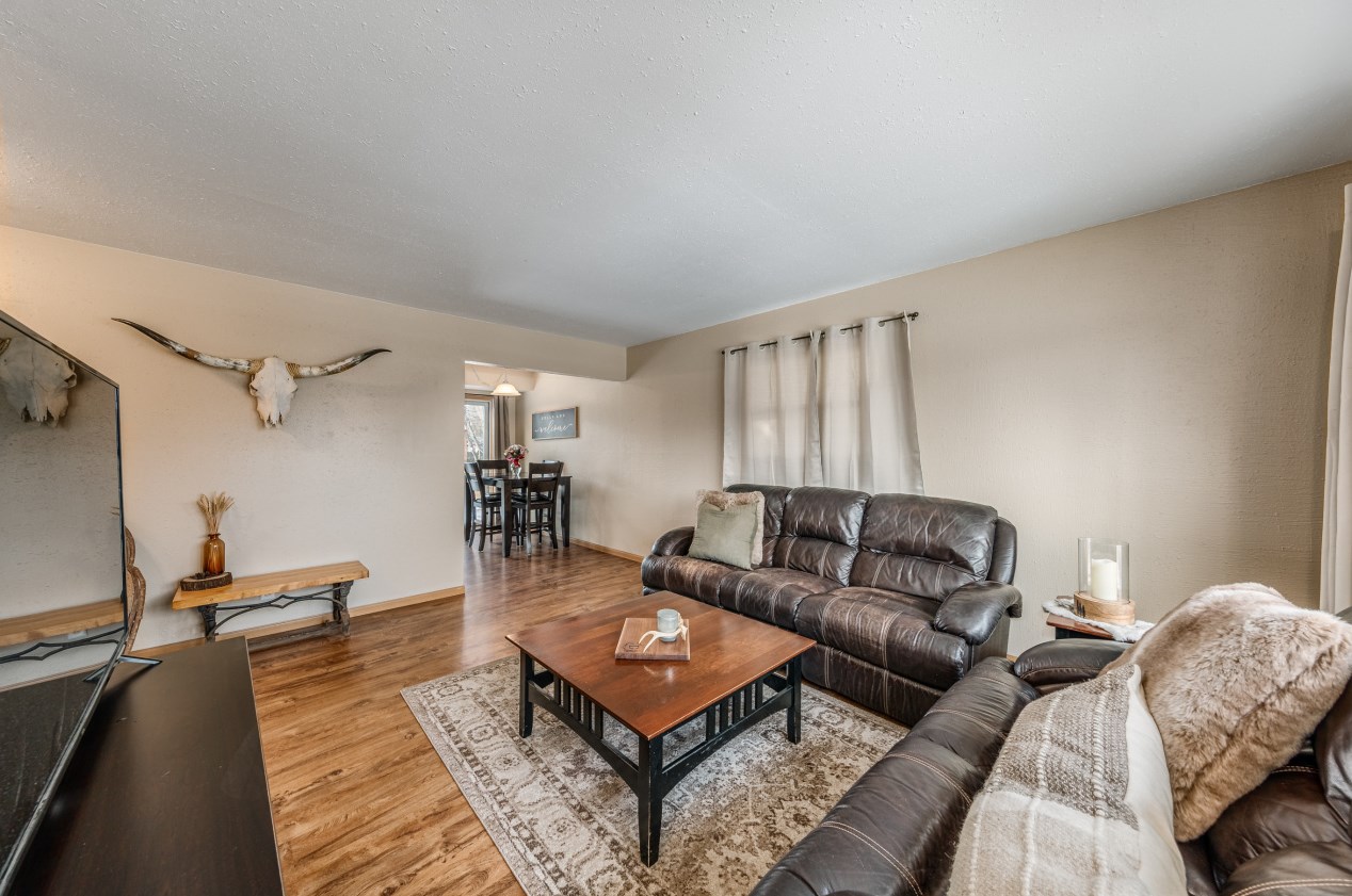 7156 Cliffside Dr, Racine WI  53402-1286 exterior