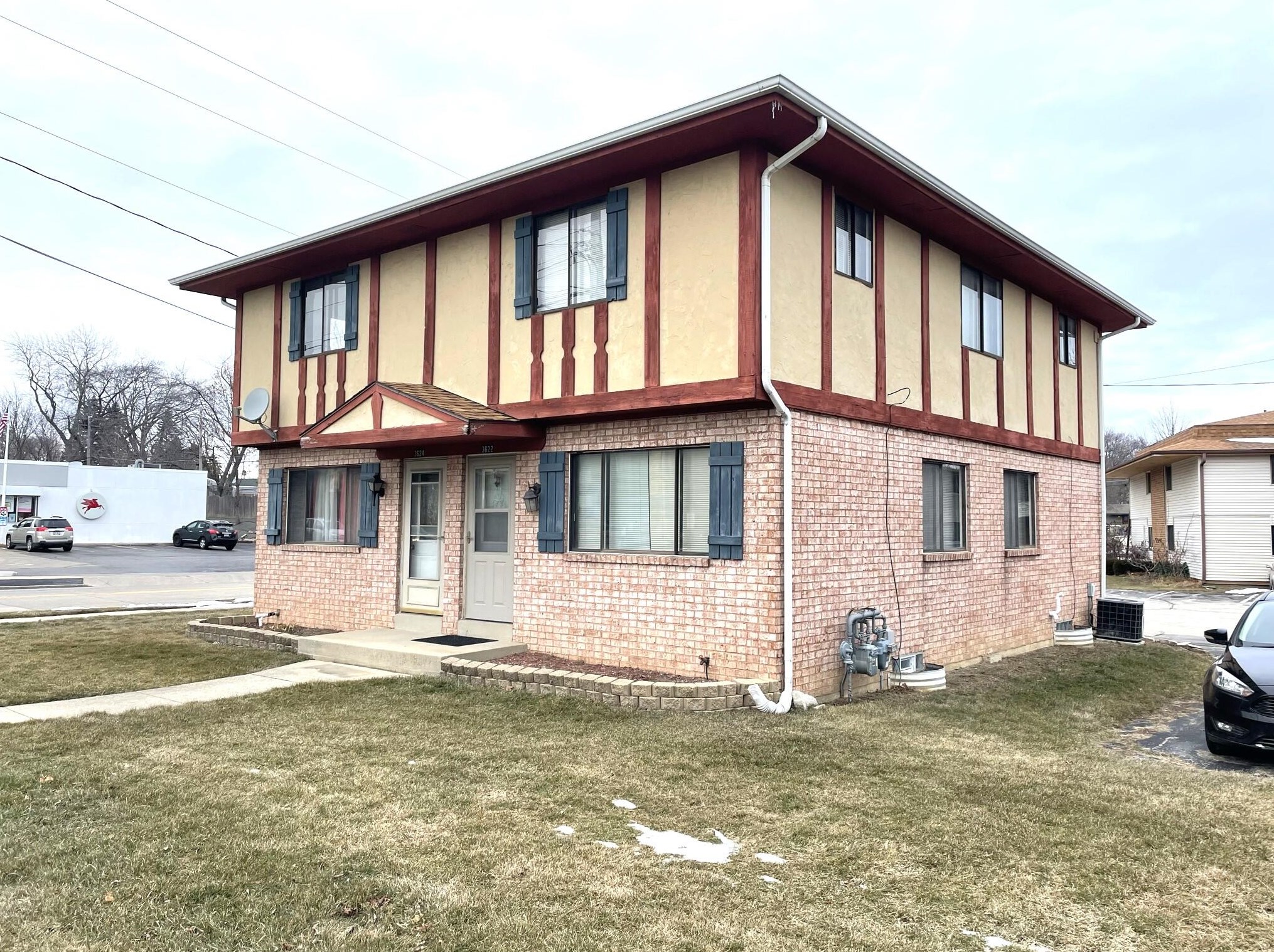 3622 Spring St, Racine WI  53405-1734 exterior