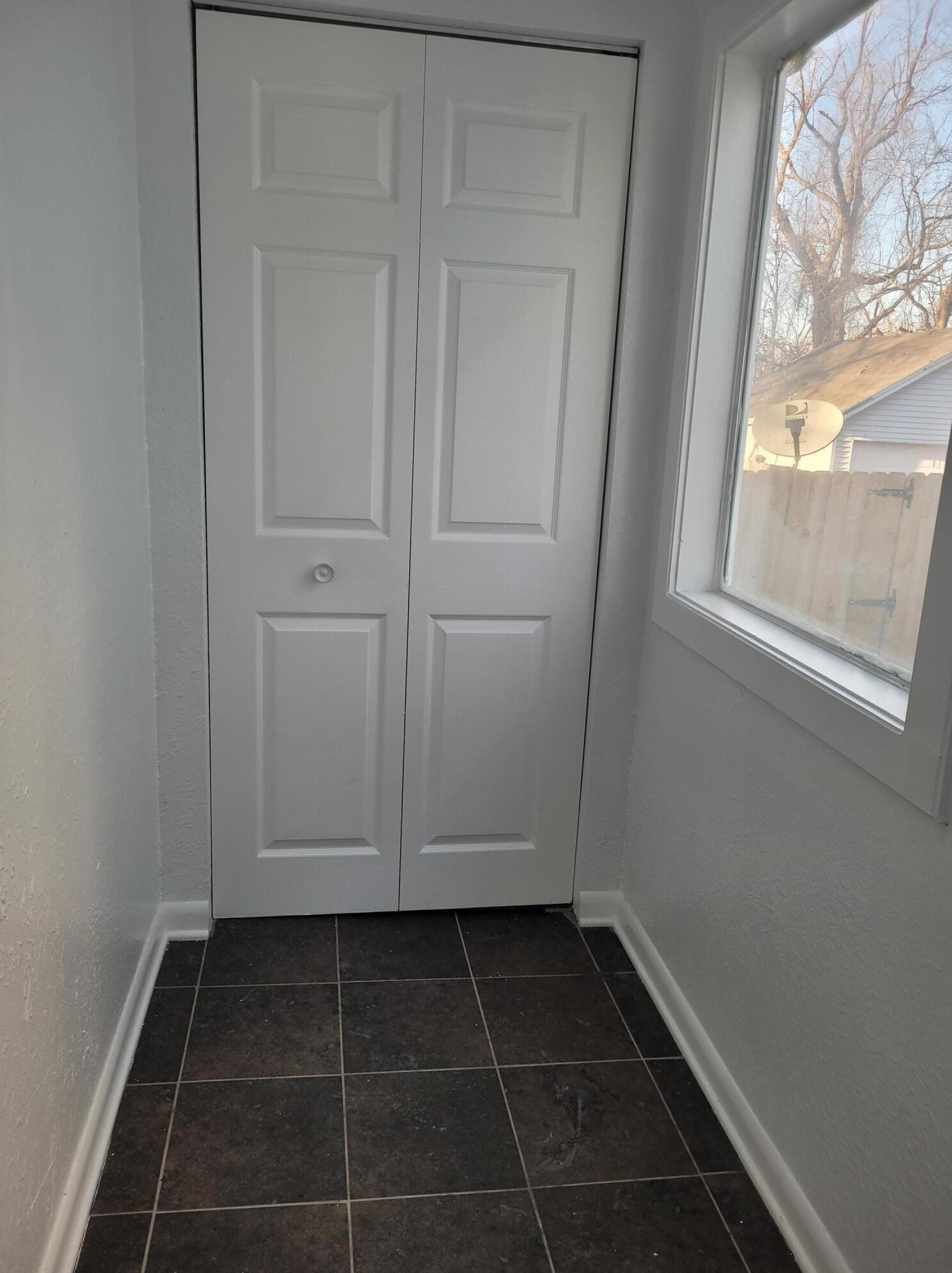 2122 Carmel Ave, Racine WI  53405-2630 exterior