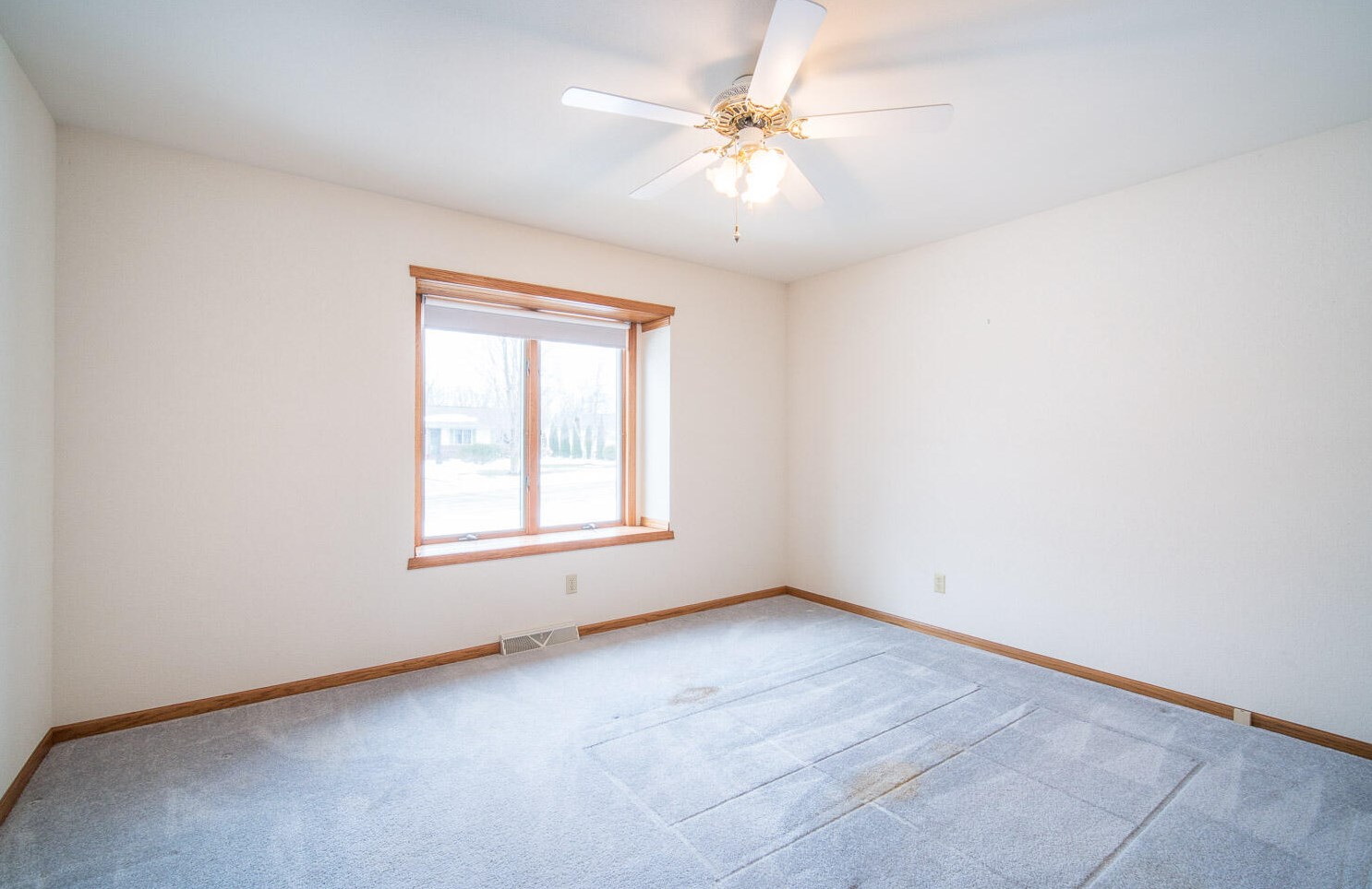 516 Paul Ave, Campbellsport WI  53010-2766 exterior