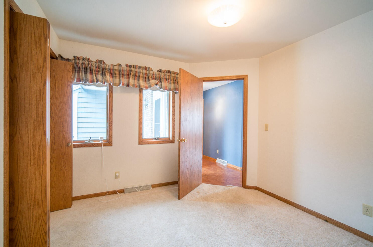 516 Paul Ave, Campbellsport WI  53010-2766 exterior