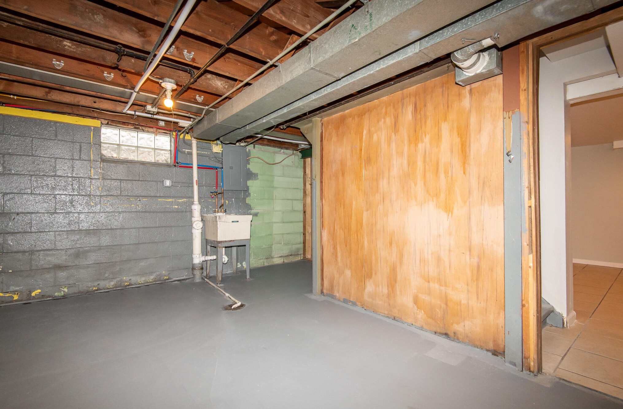 2036 Carlisle Ave, Racine WI  53404-2110 exterior