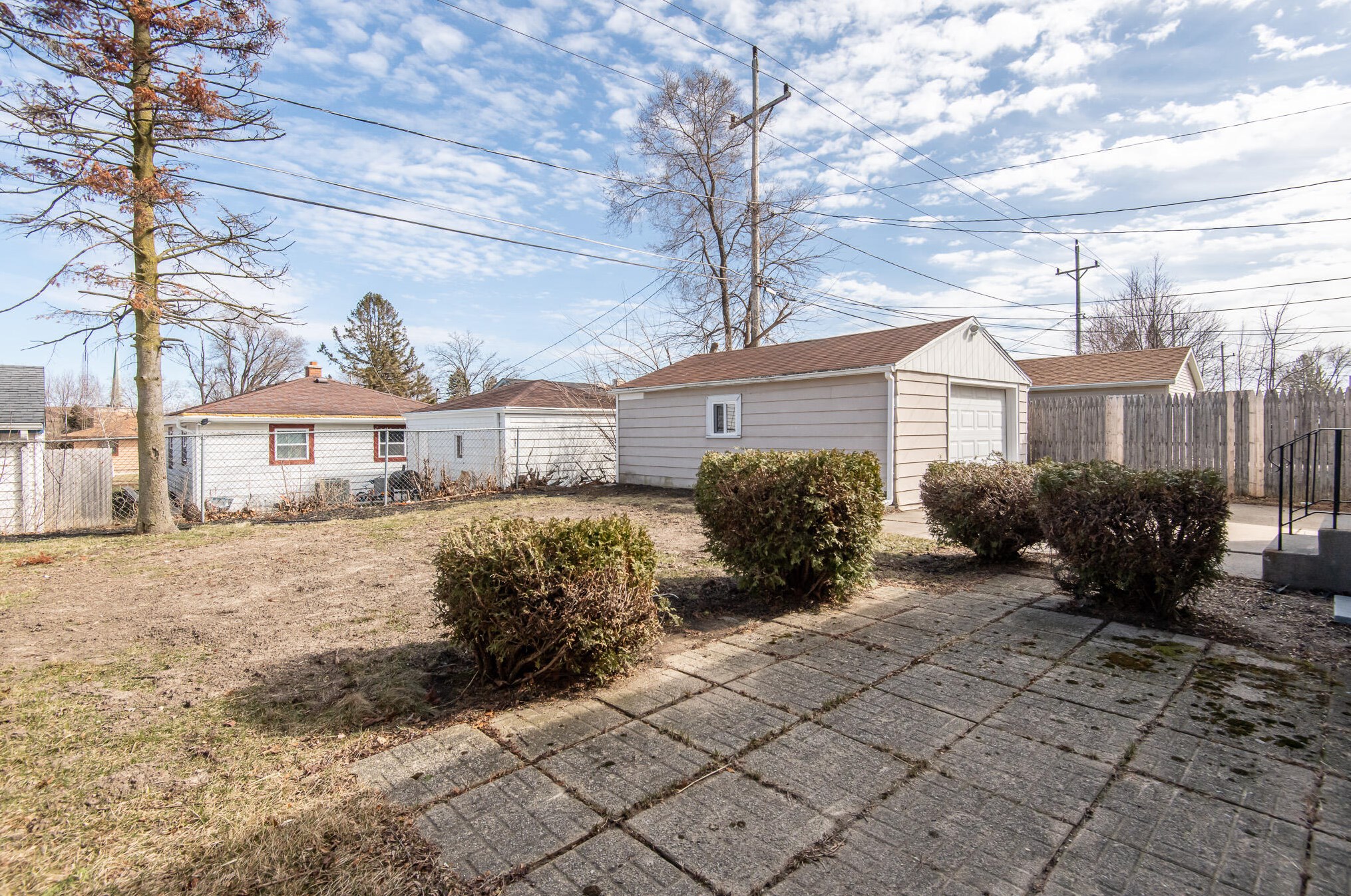 1917 Mount Pleasant St, Racine WI  53404-2236 exterior