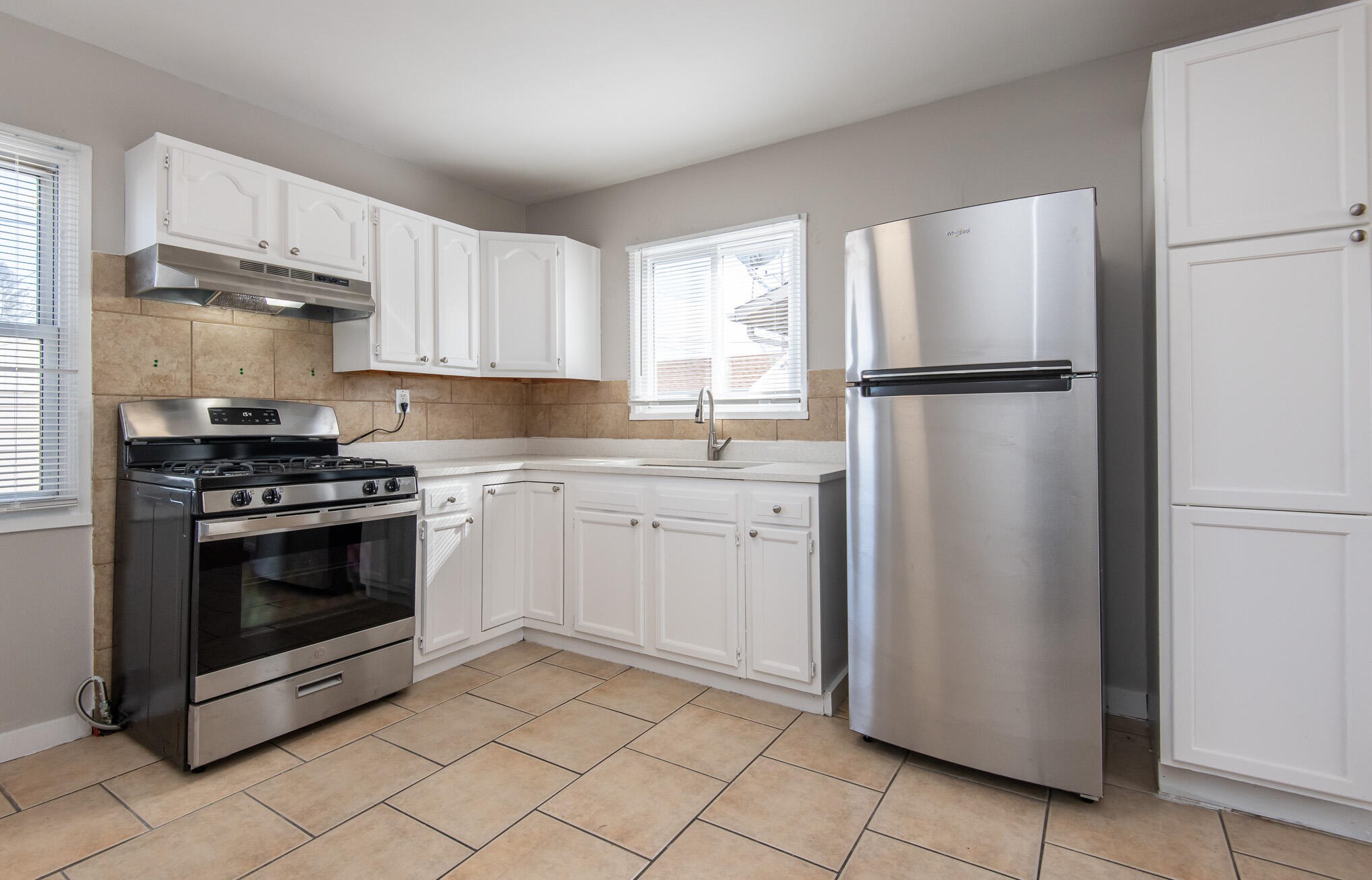 1917 Mount Pleasant St, Racine WI  53404-2236 exterior