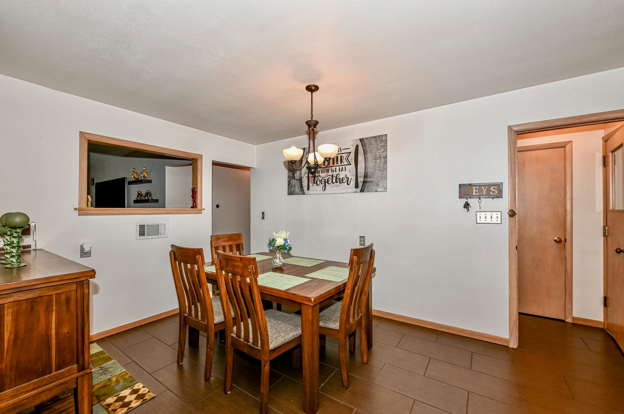 4548 108th St, Milwaukee WI  53225-4534 exterior