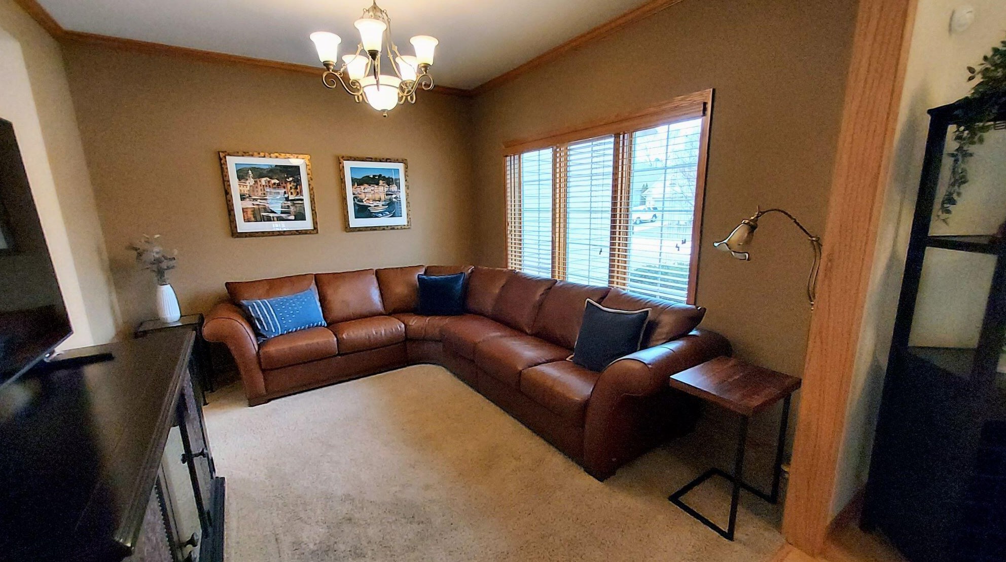 8157 Woodfield Dr, Hales Corners WI  53132-8386 exterior