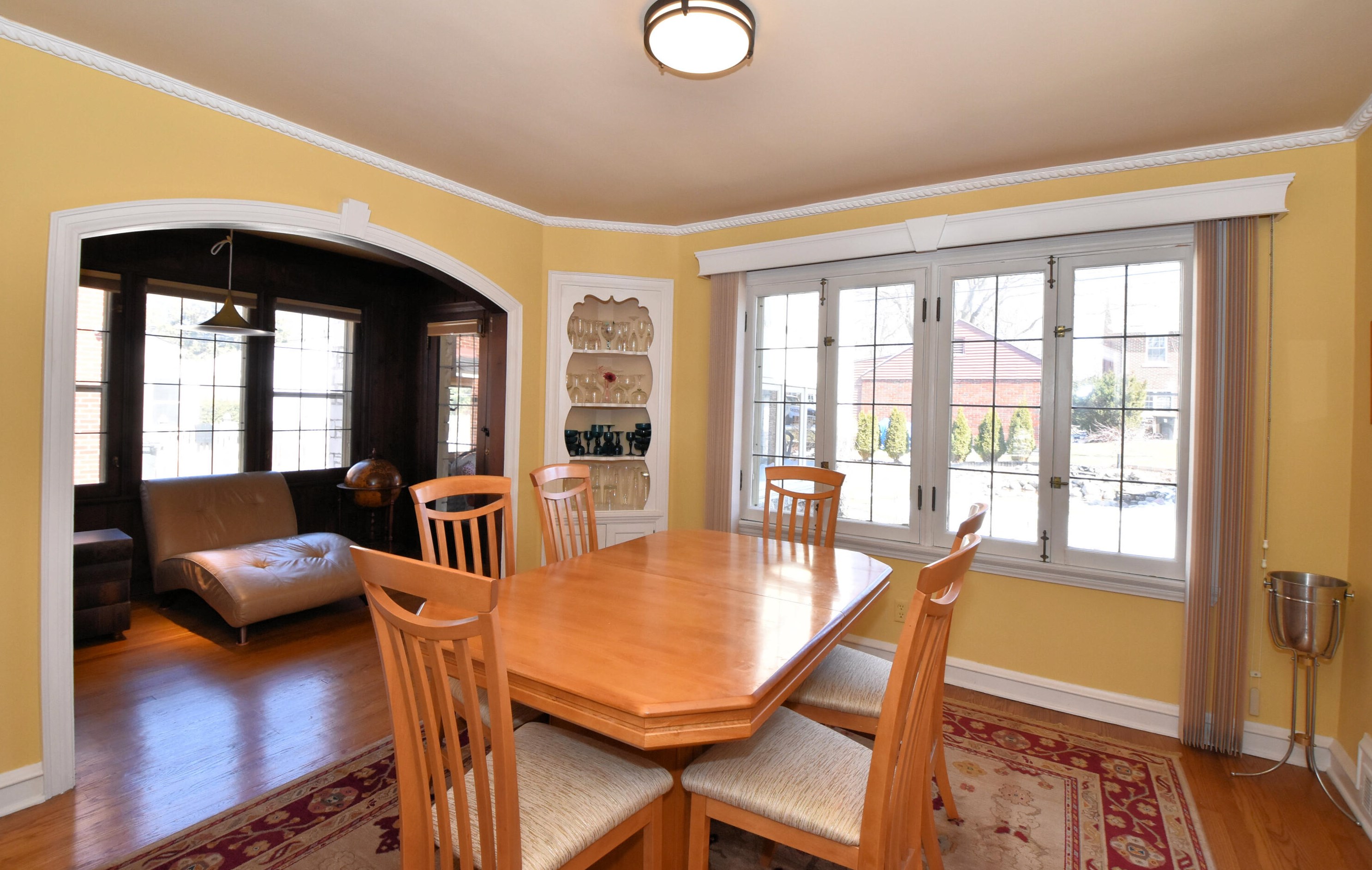 646 77 St, Milwaukee WI 53213-3511 exterior