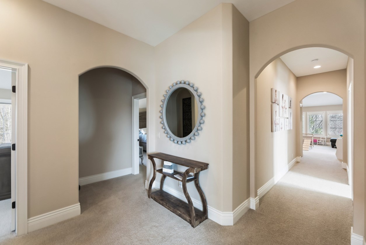 18840 Chapel Hill Dr, Brookfield WI  53045-7446 exterior