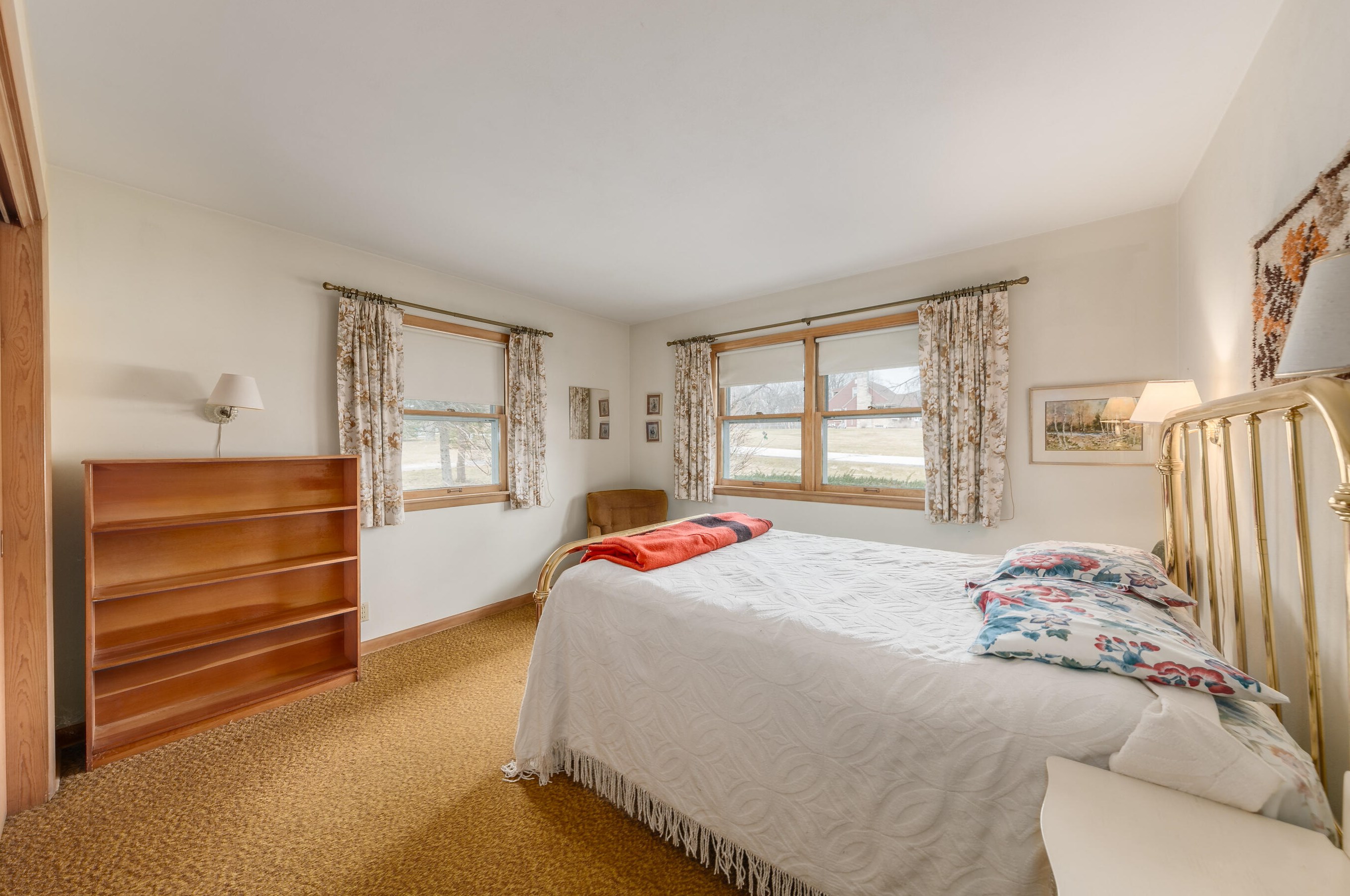 17515 West Ln, Brookfield WI  53045-4312 exterior