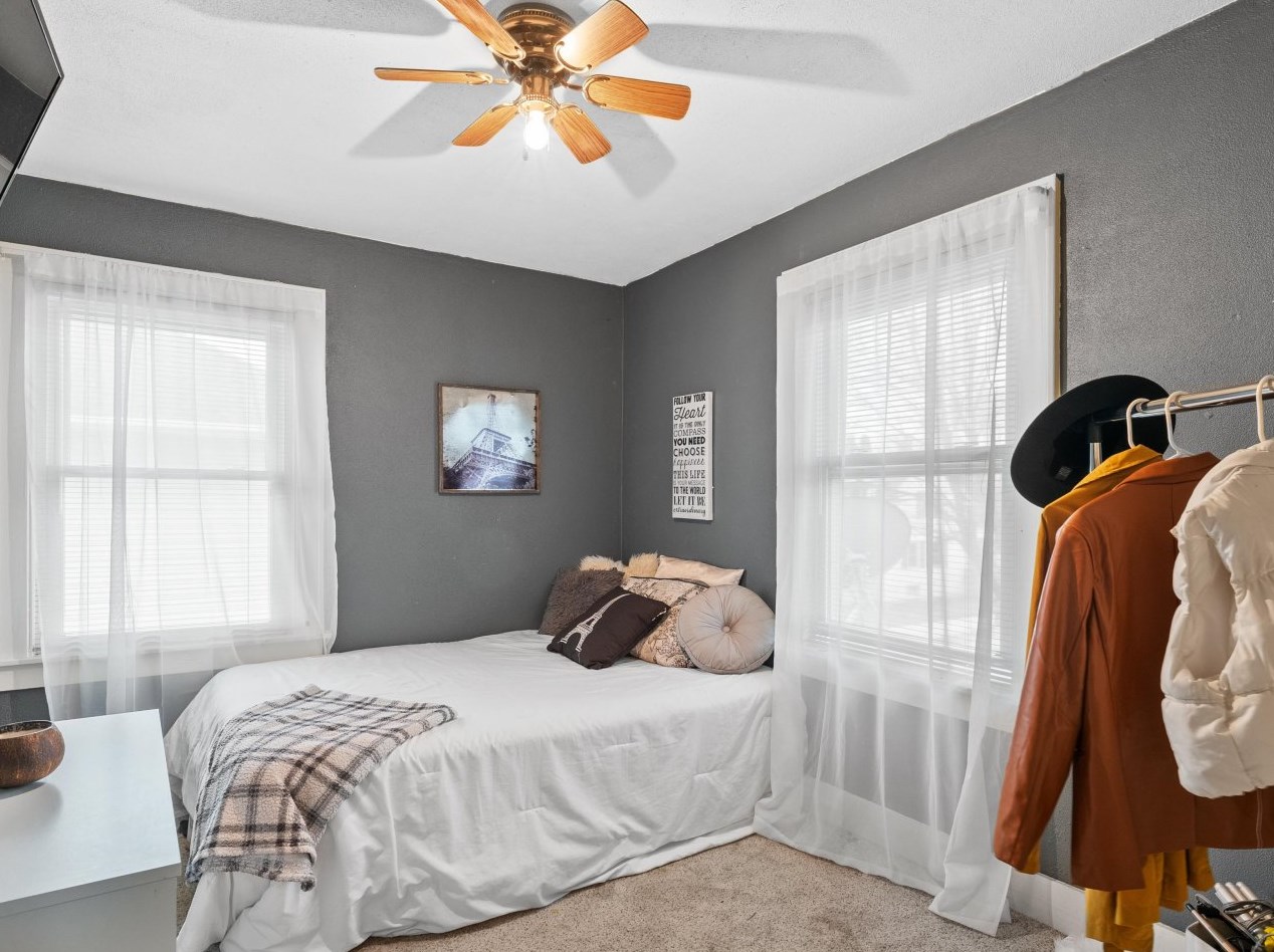 1707 20th St, Sheboygan WI  53081-2206 exterior