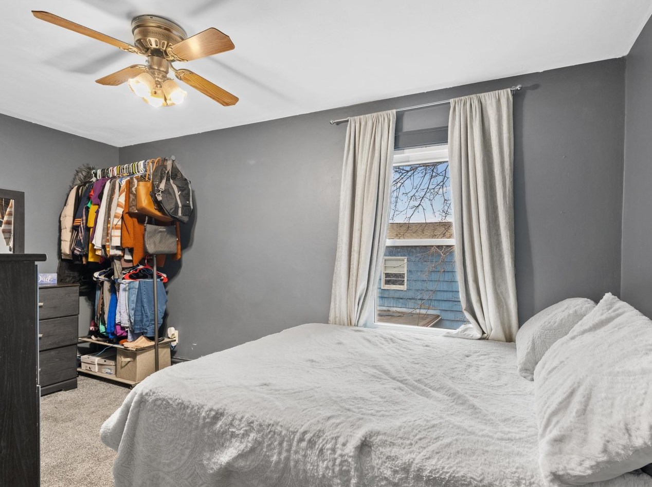 1707 20th St, Sheboygan WI  53081-2206 exterior