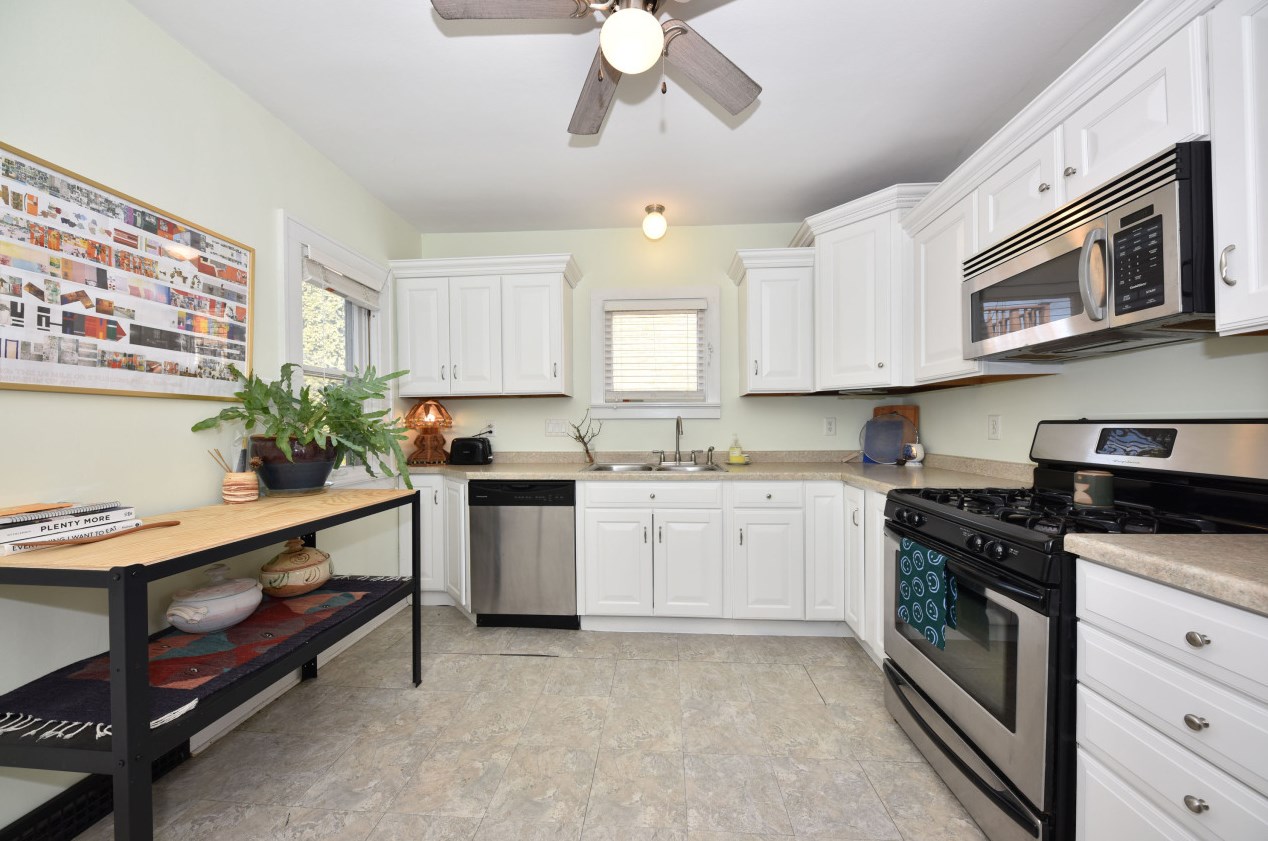 2514 12th St, Sheboygan WI  53083-4769 exterior