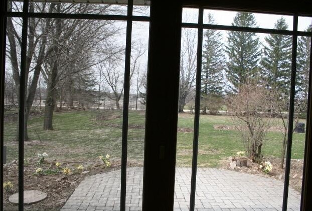 2823 Farview Dr, Richfield WI  53076-9712 exterior