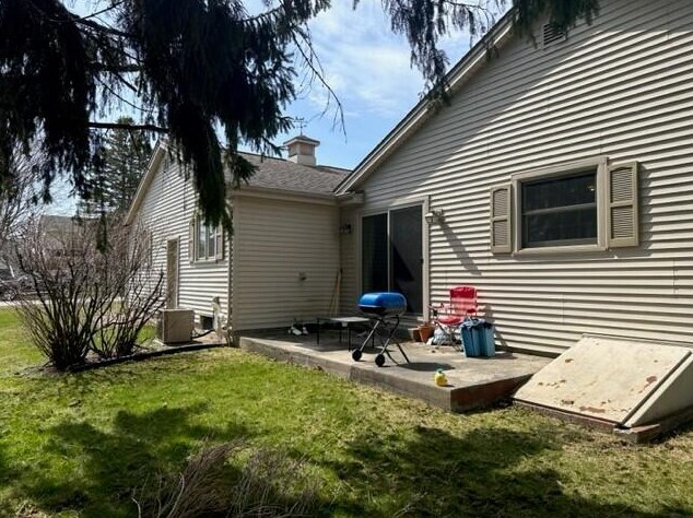 732 Elm Tree Rd, Sheboygan WI  53083-3045 exterior