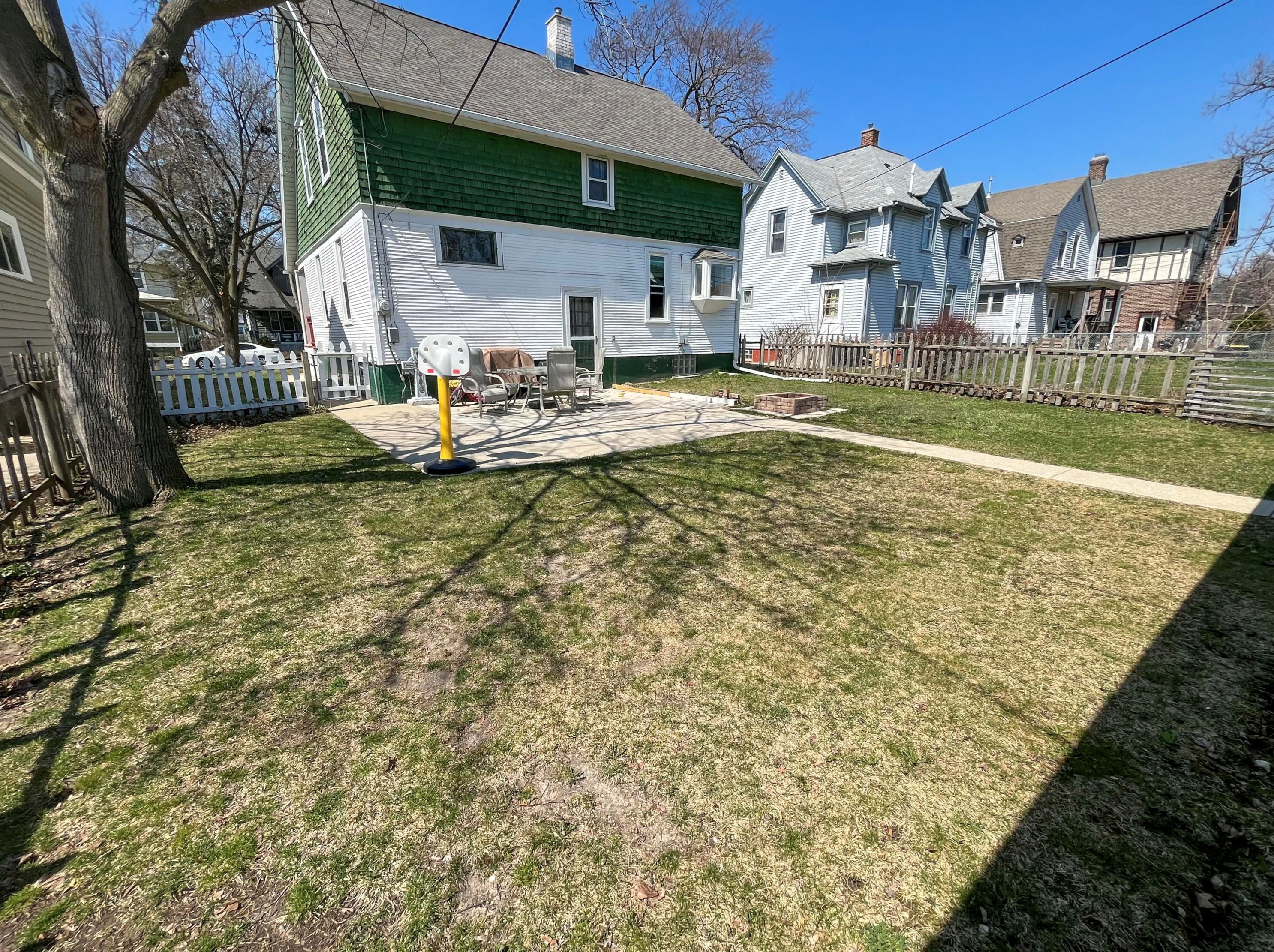 1515 Flett Ave, Racine WI  53405-5041 exterior