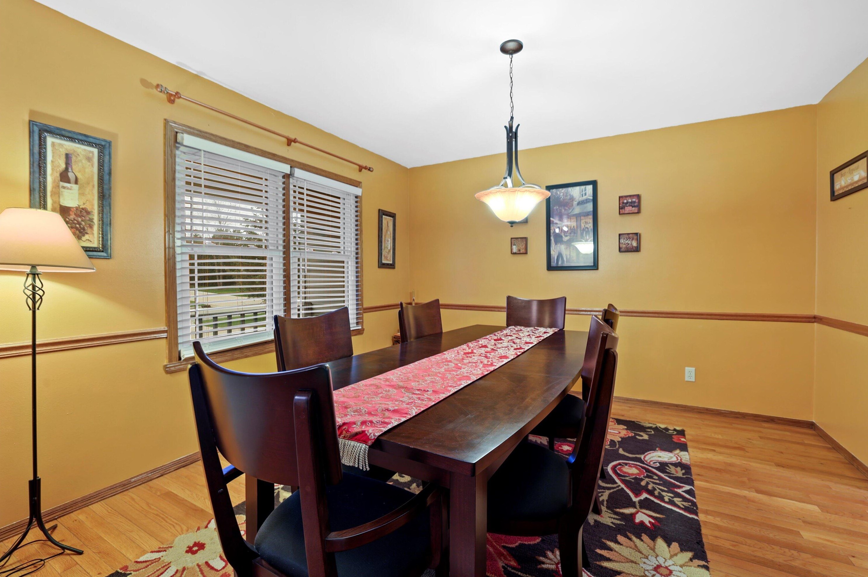 3978 Madison Blvd, Hales Corners WI  53132-9426 exterior