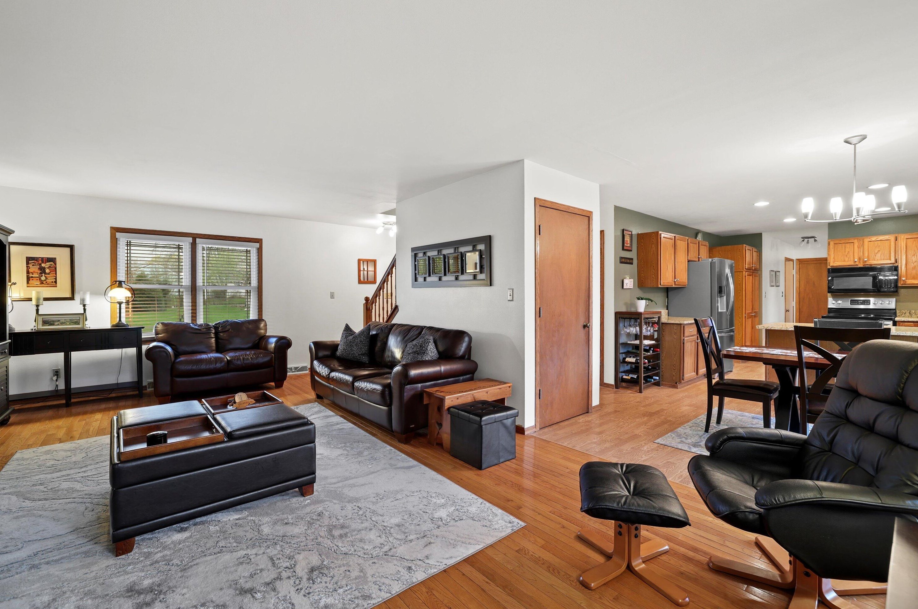 3978 Madison Blvd, Hales Corners WI  53132-9426 exterior