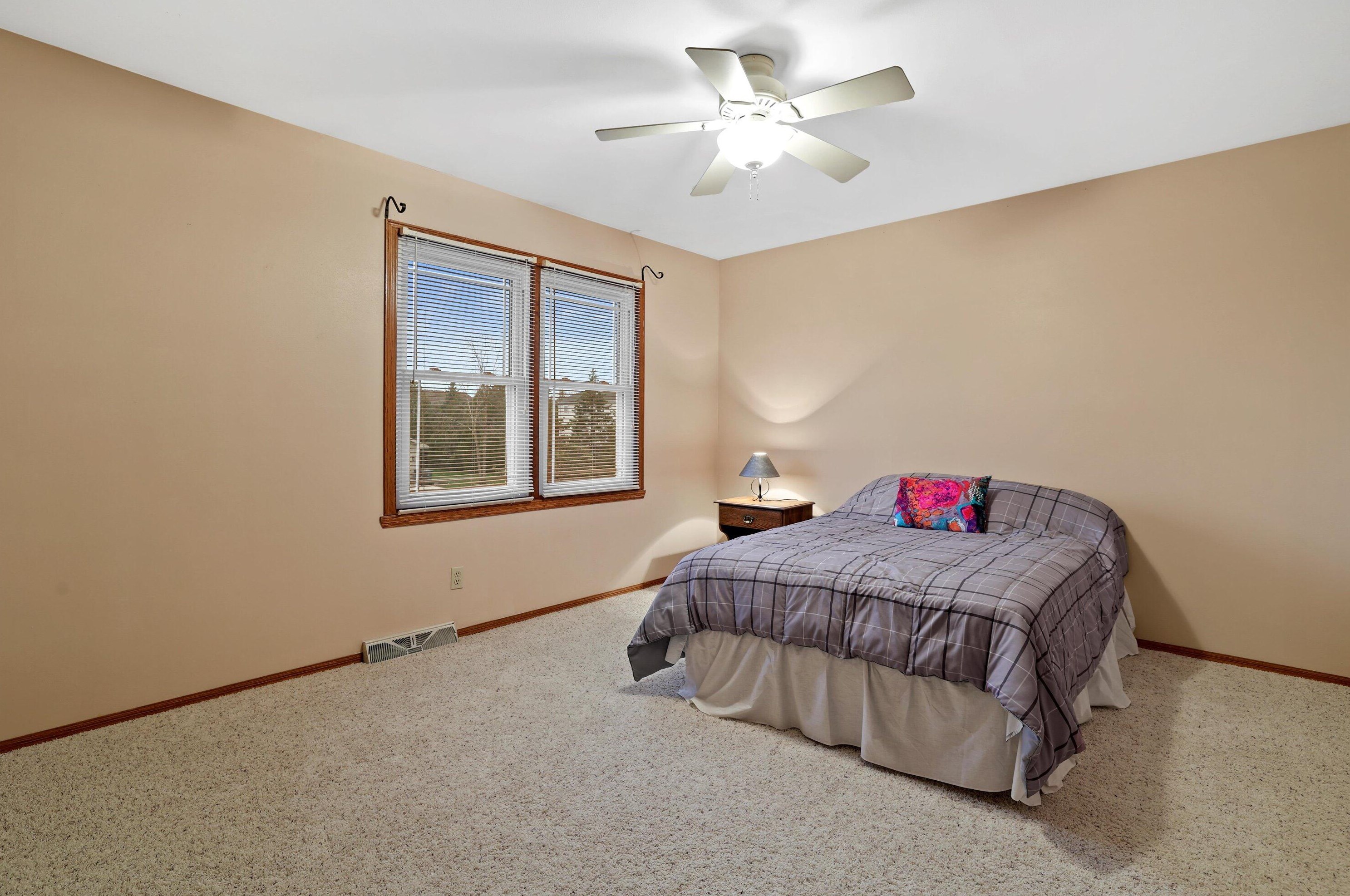 3978 Madison Blvd, Hales Corners WI  53132-9426 exterior