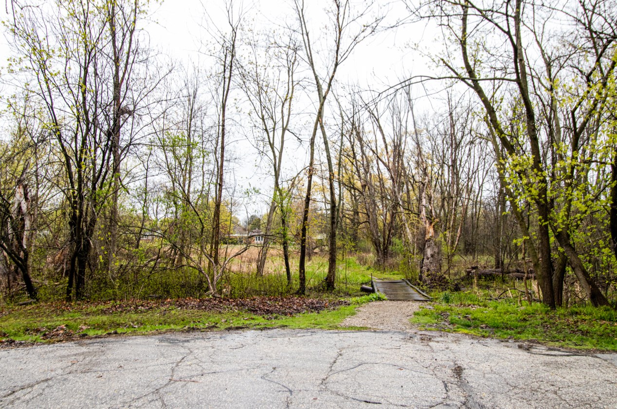 4150 143rd St, Brookfield WI  53005-1104 exterior