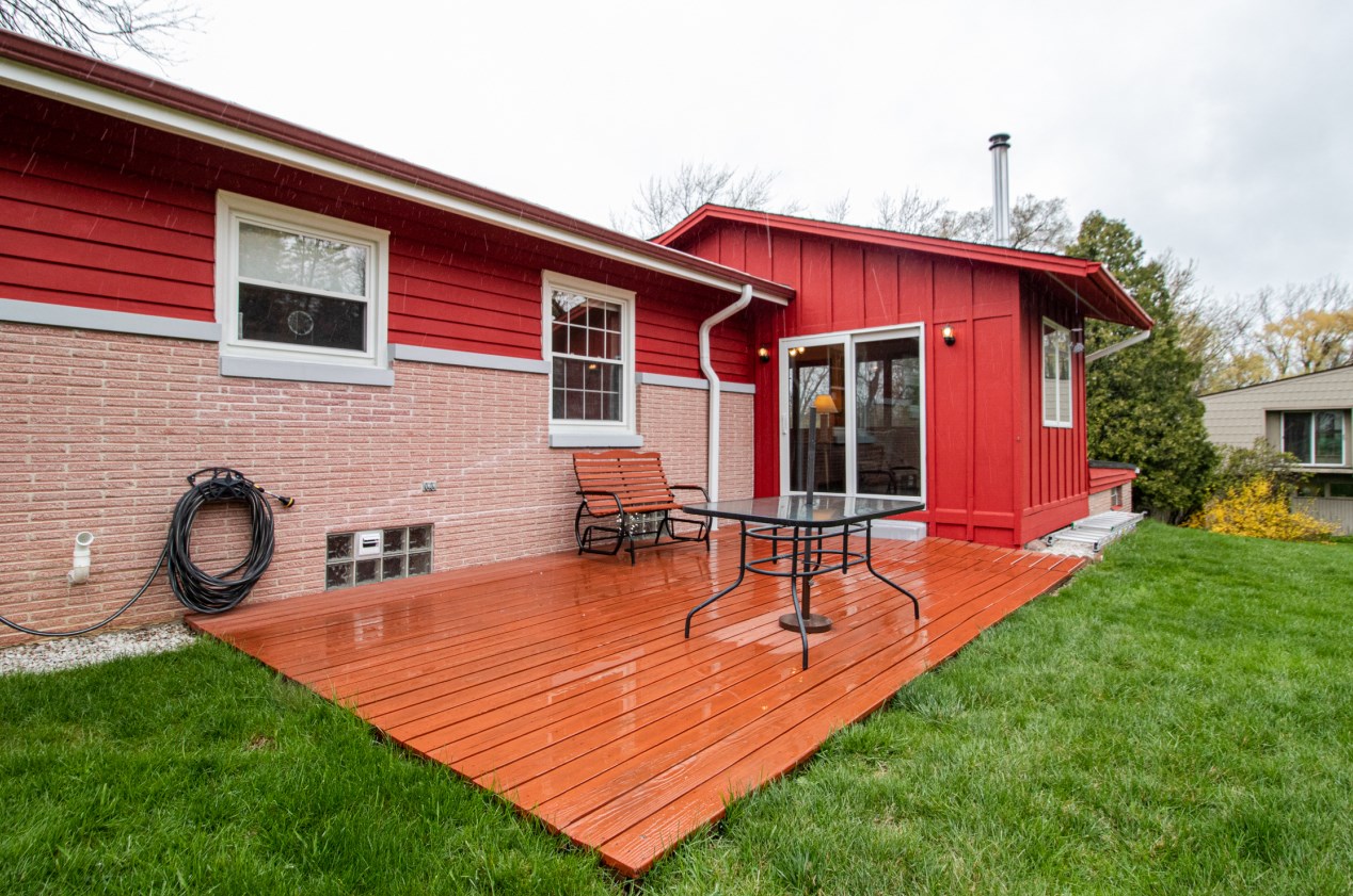 4150 143rd St, Brookfield WI  53005-1104 exterior