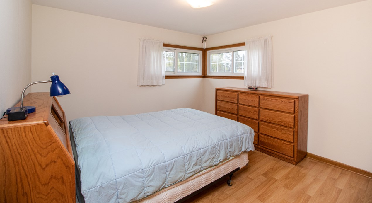 4150 143rd St, Brookfield WI  53005-1104 exterior