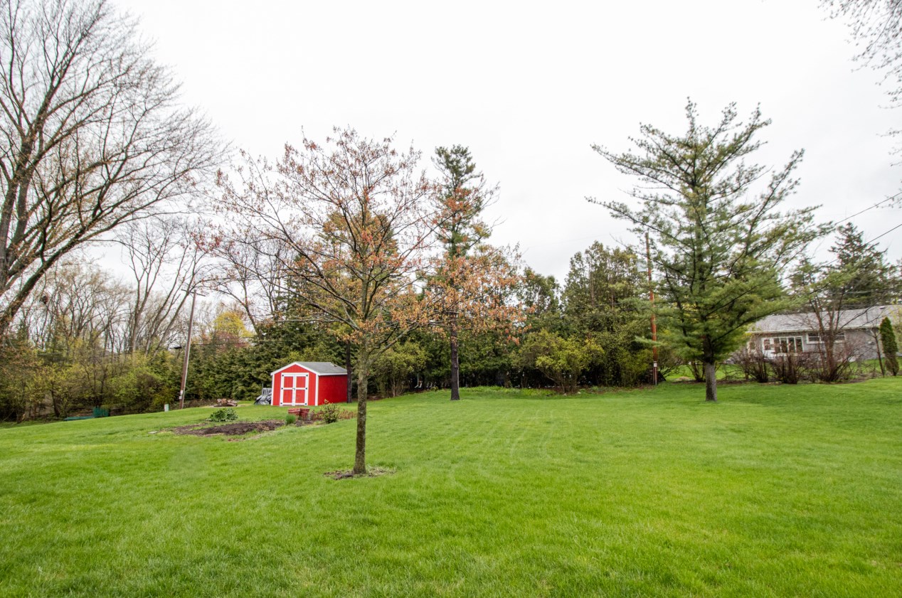 4150 143rd St, Brookfield WI  53005-1104 exterior