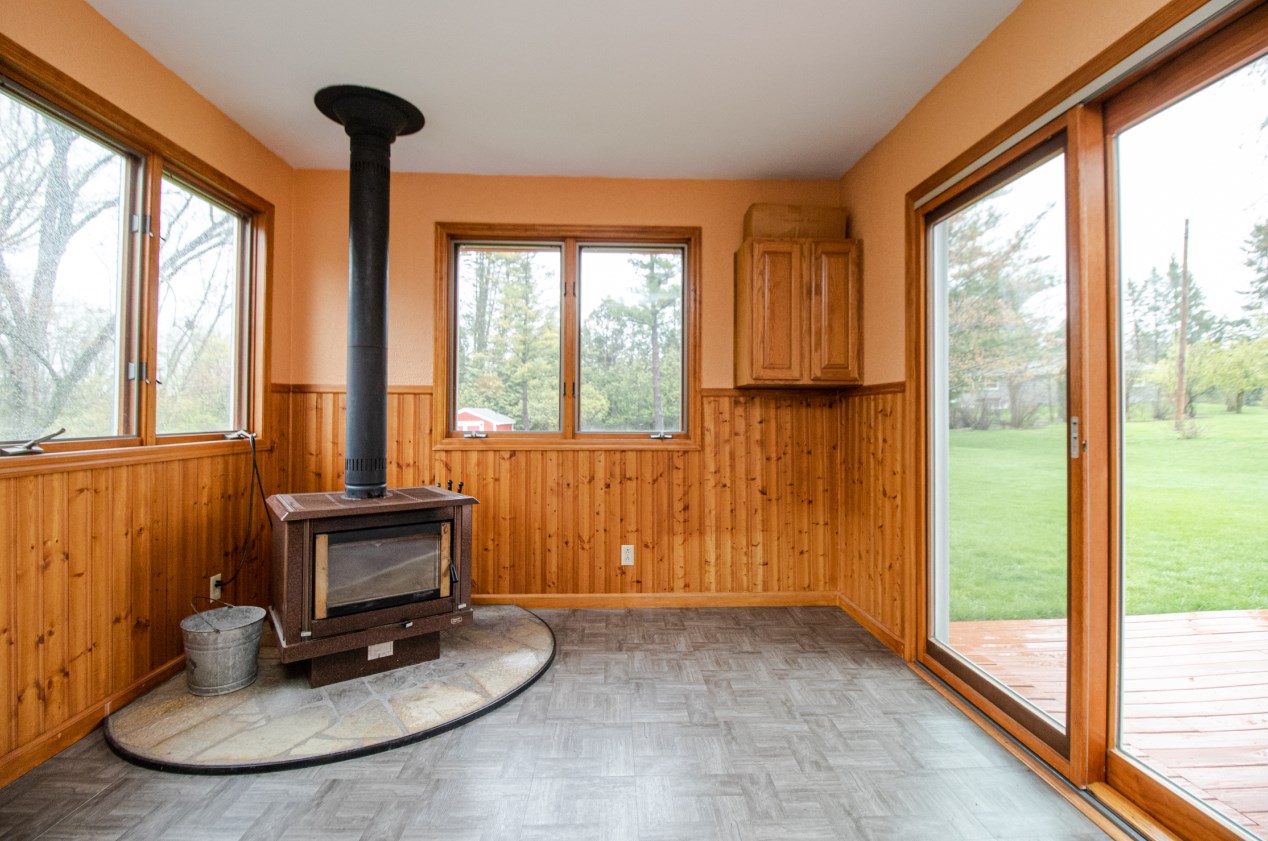 4150 143rd St, Brookfield WI  53005-1104 exterior