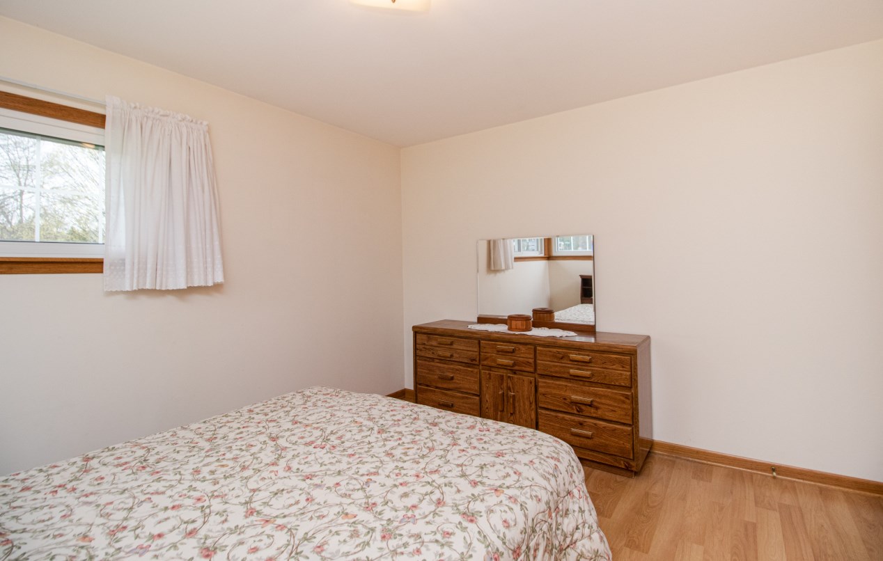 4150 143rd St, Brookfield WI  53005-1104 exterior