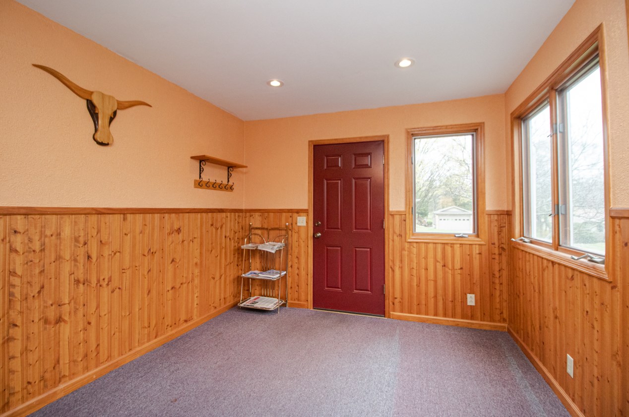 4150 143rd St, Brookfield WI  53005-1104 exterior