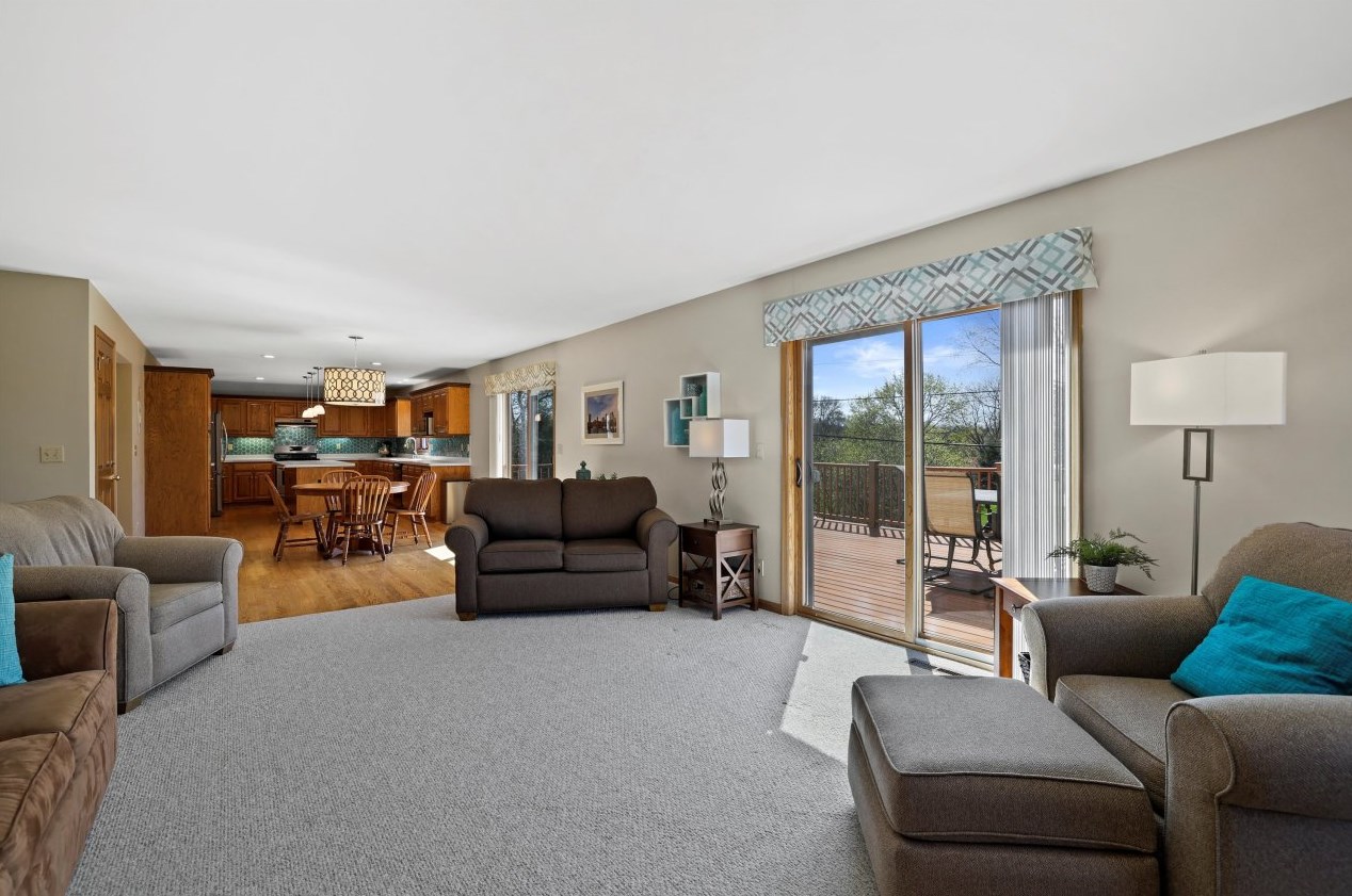 3945 Woodmount Dr, Brookfield WI  53005-2365 exterior