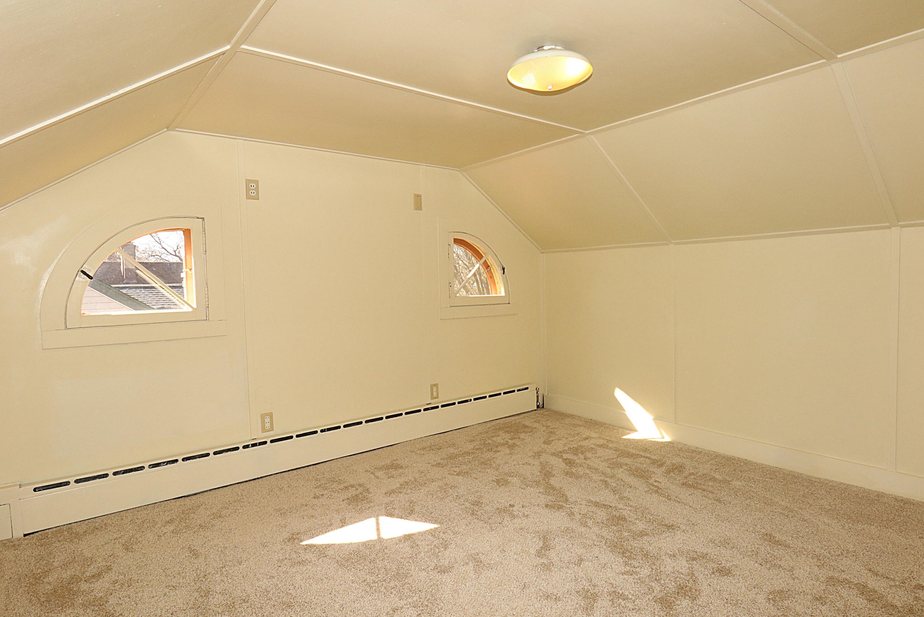 505 Vollrath Blvd, Sheboygan WI  53081-2883 exterior