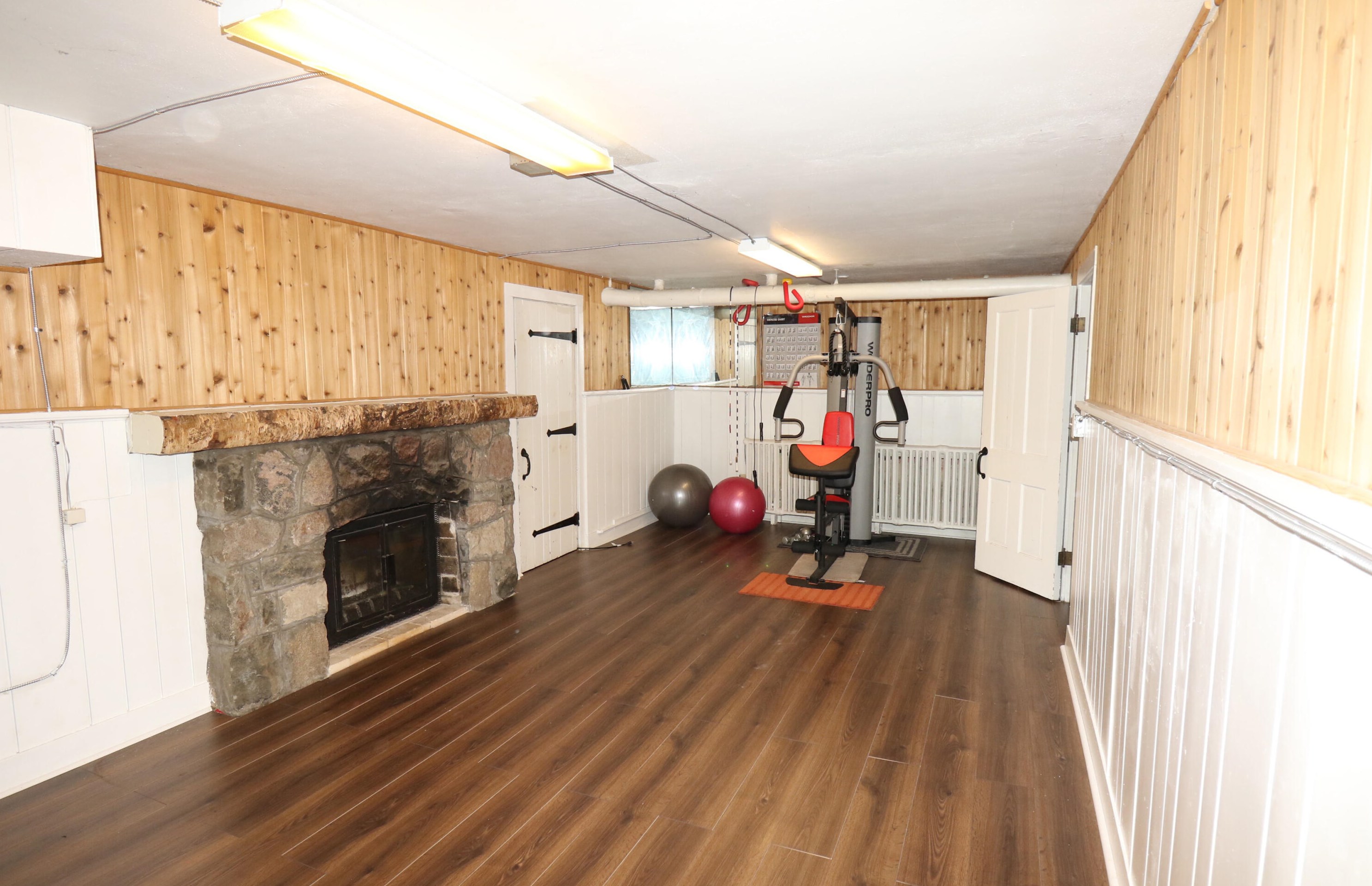 505 Vollrath Blvd, Sheboygan WI  53081-2883 exterior