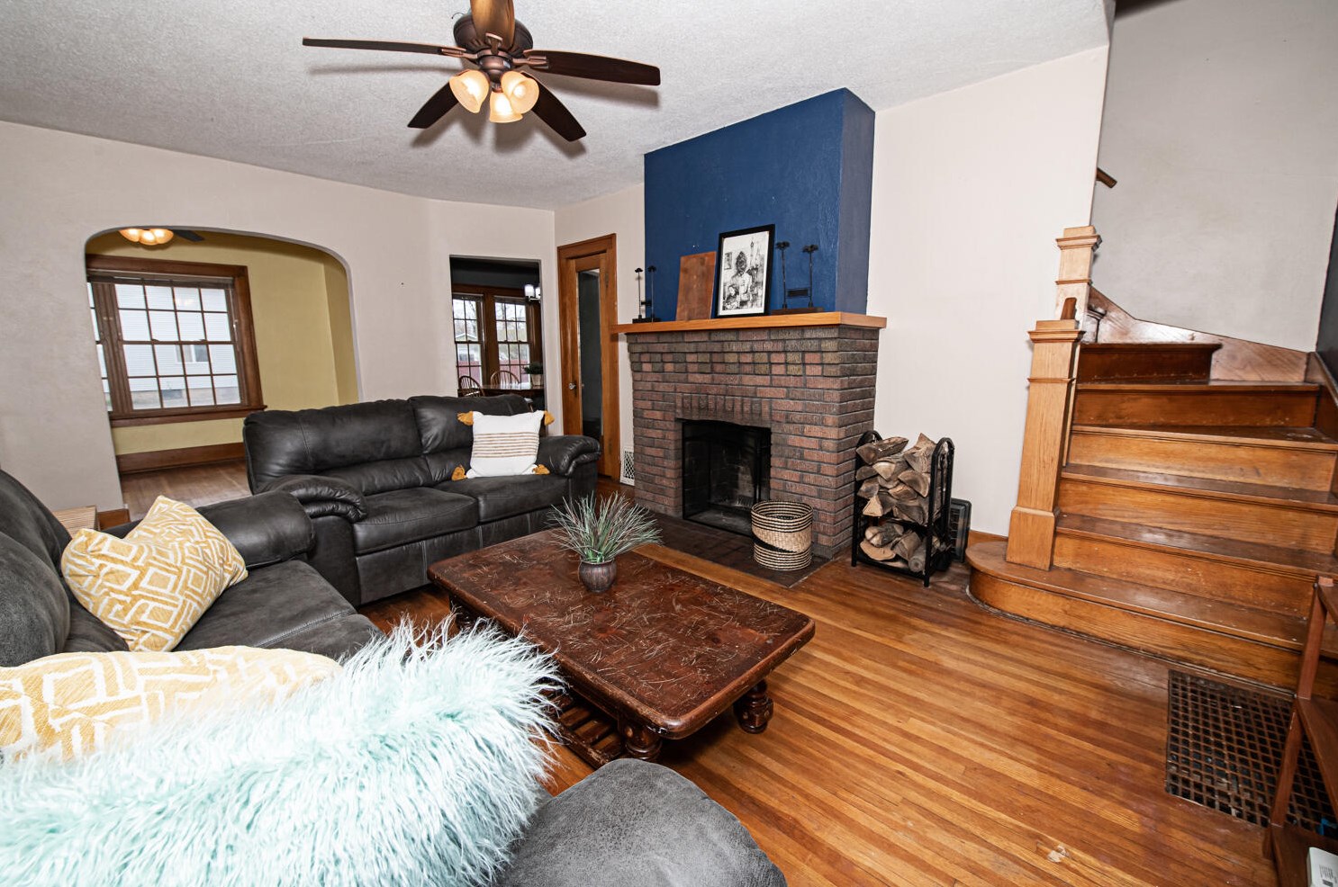 728 10th St, Wilson MN  55987-9257 exterior