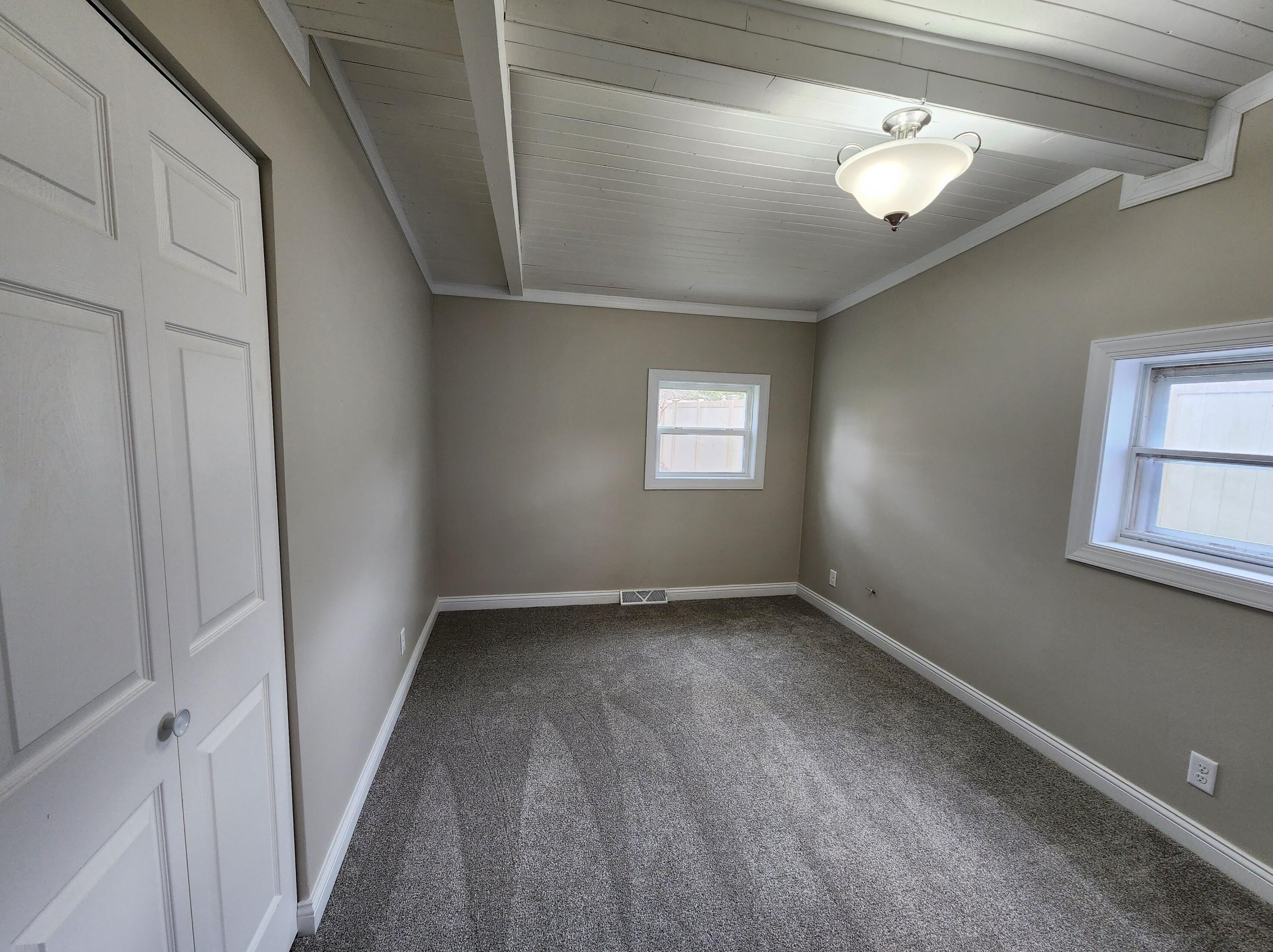 4443 Sheridan Rd, Racine WI  53403-4146 exterior