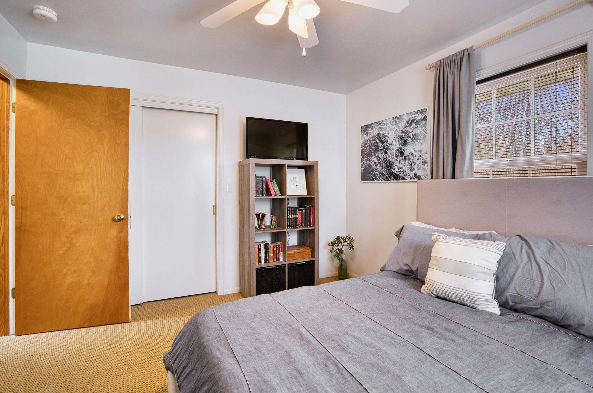 1004 Cobblestone Dr, Sheboygan WI  53083-5703 exterior