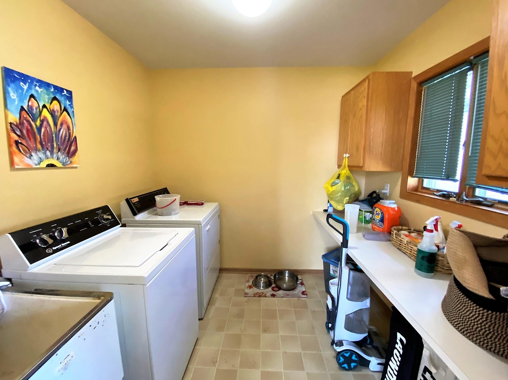 12134 Belmar Dr, Hales Corners WI  53132-1030 exterior