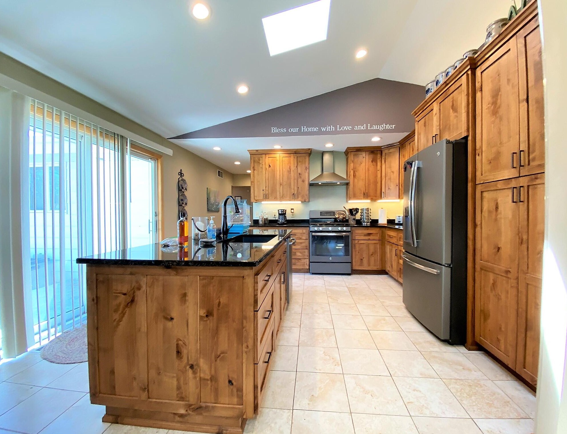 12134 Belmar Dr, Hales Corners WI  53132-1030 exterior