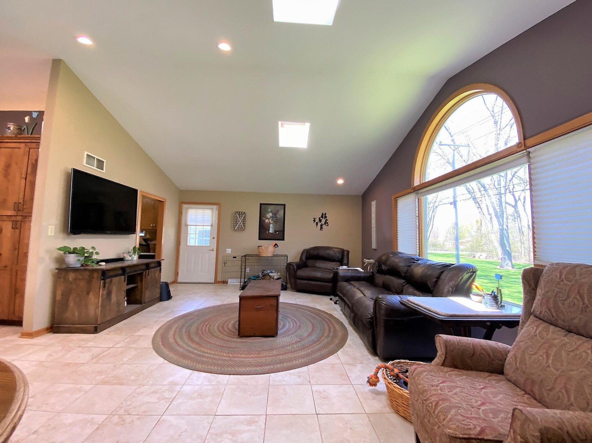 12134 Belmar Dr, Hales Corners WI  53132-1030 exterior