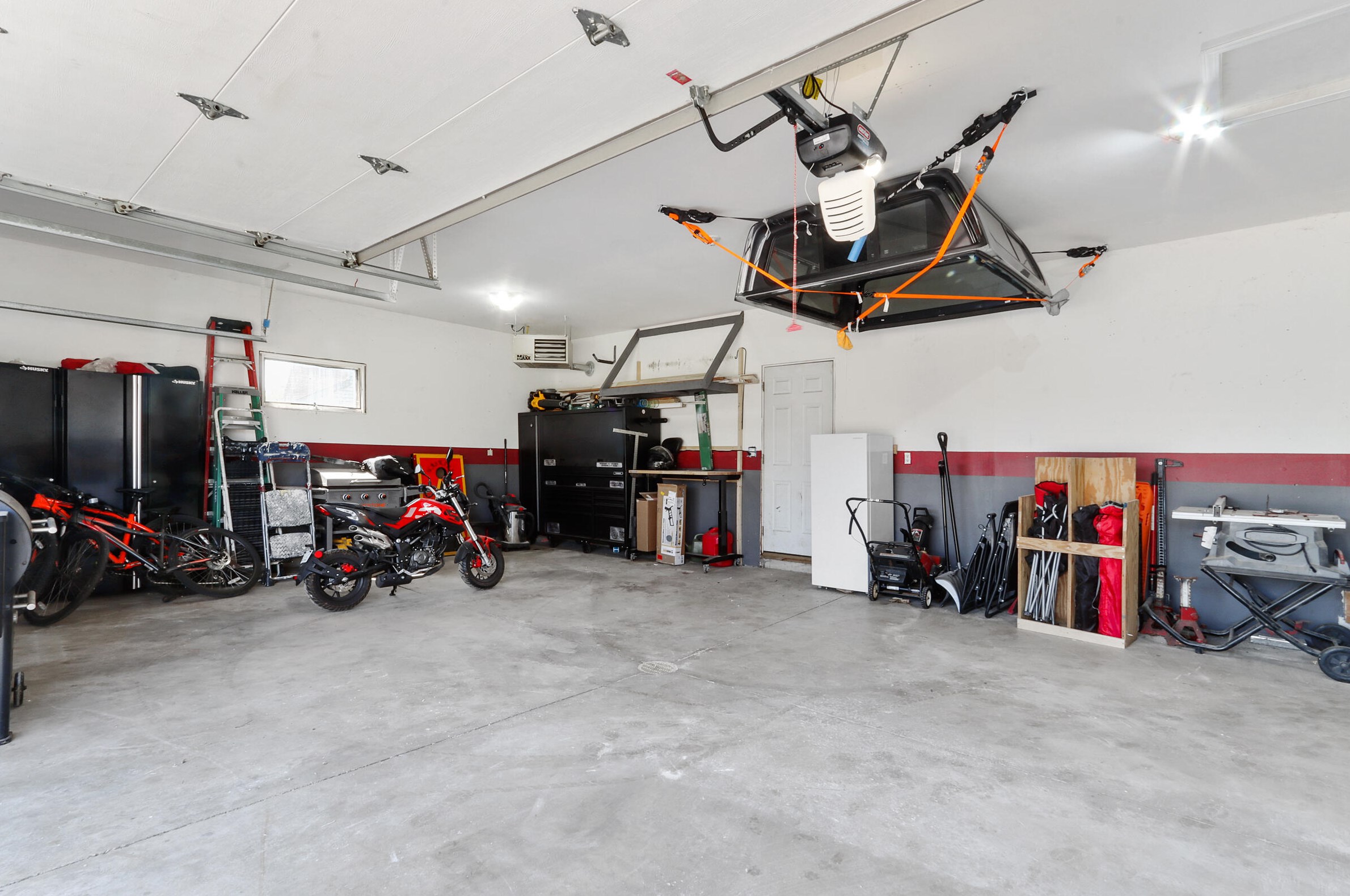 1475 Creek Side Dr, Lyons WI  53105-8217 exterior