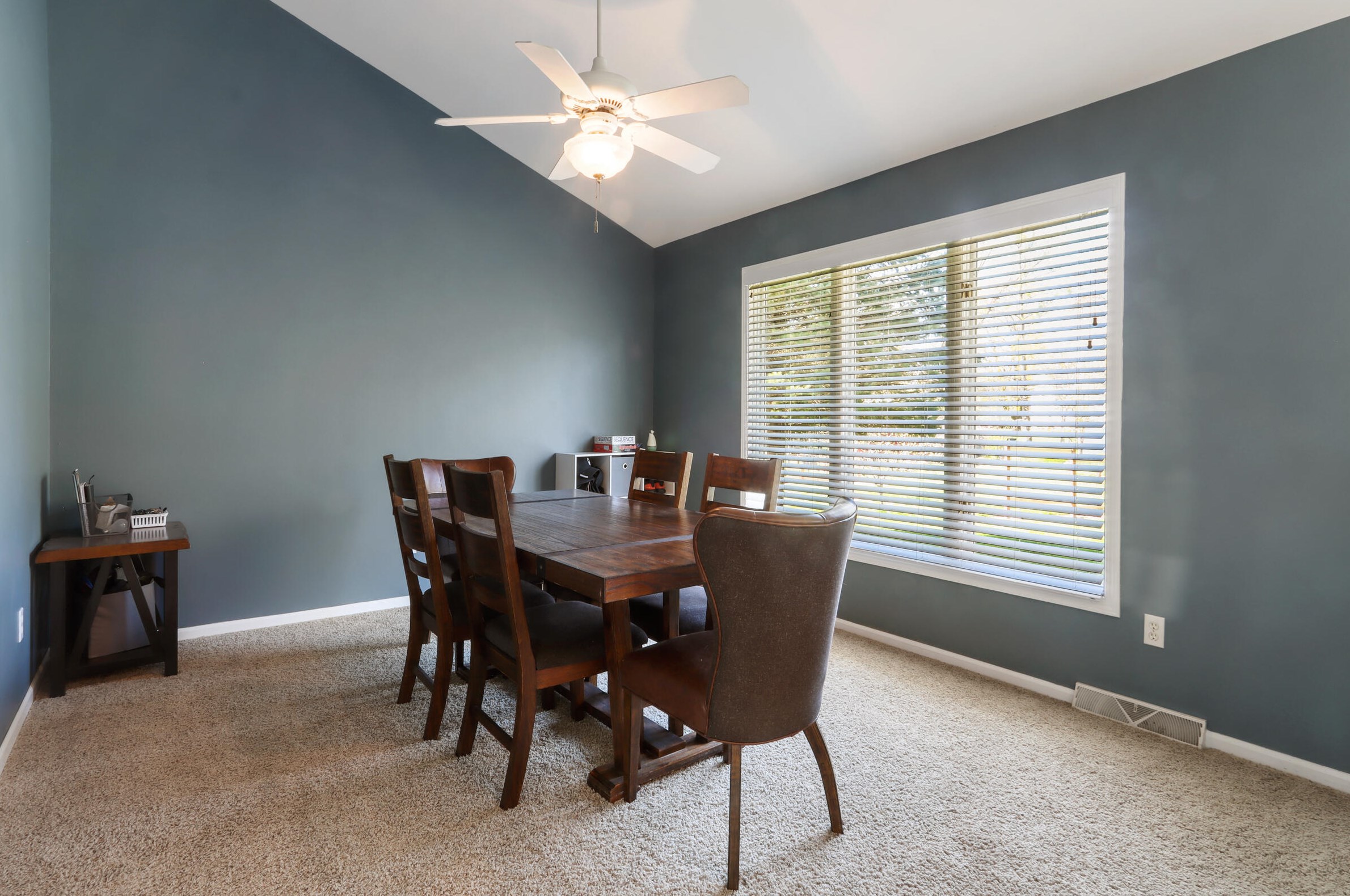 1475 Creek Side Dr, Lyons WI  53105-8217 exterior