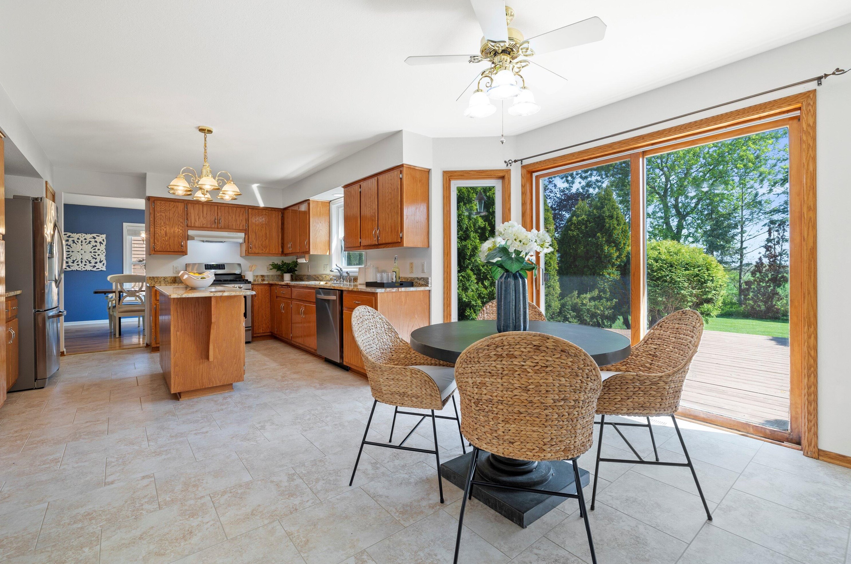 7835 Briarwood Dr, Hales Corners WI  53132-8843 exterior