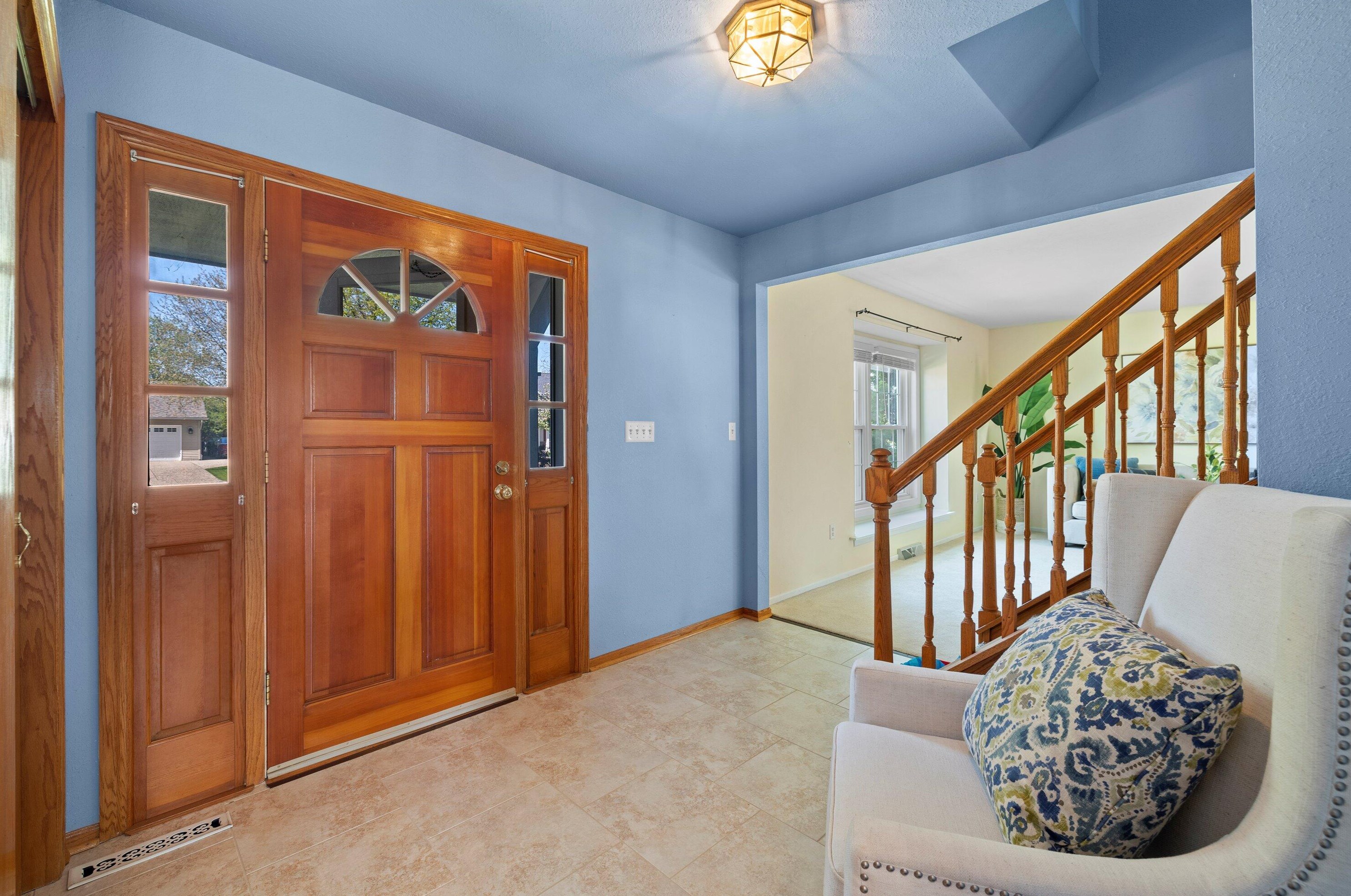 7835 Briarwood Dr, Hales Corners WI  53132-8843 exterior